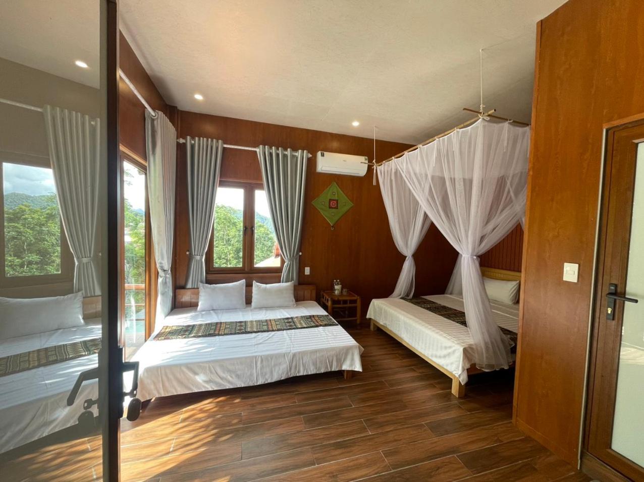 Deluxe Queen Room with Two Queen Beds