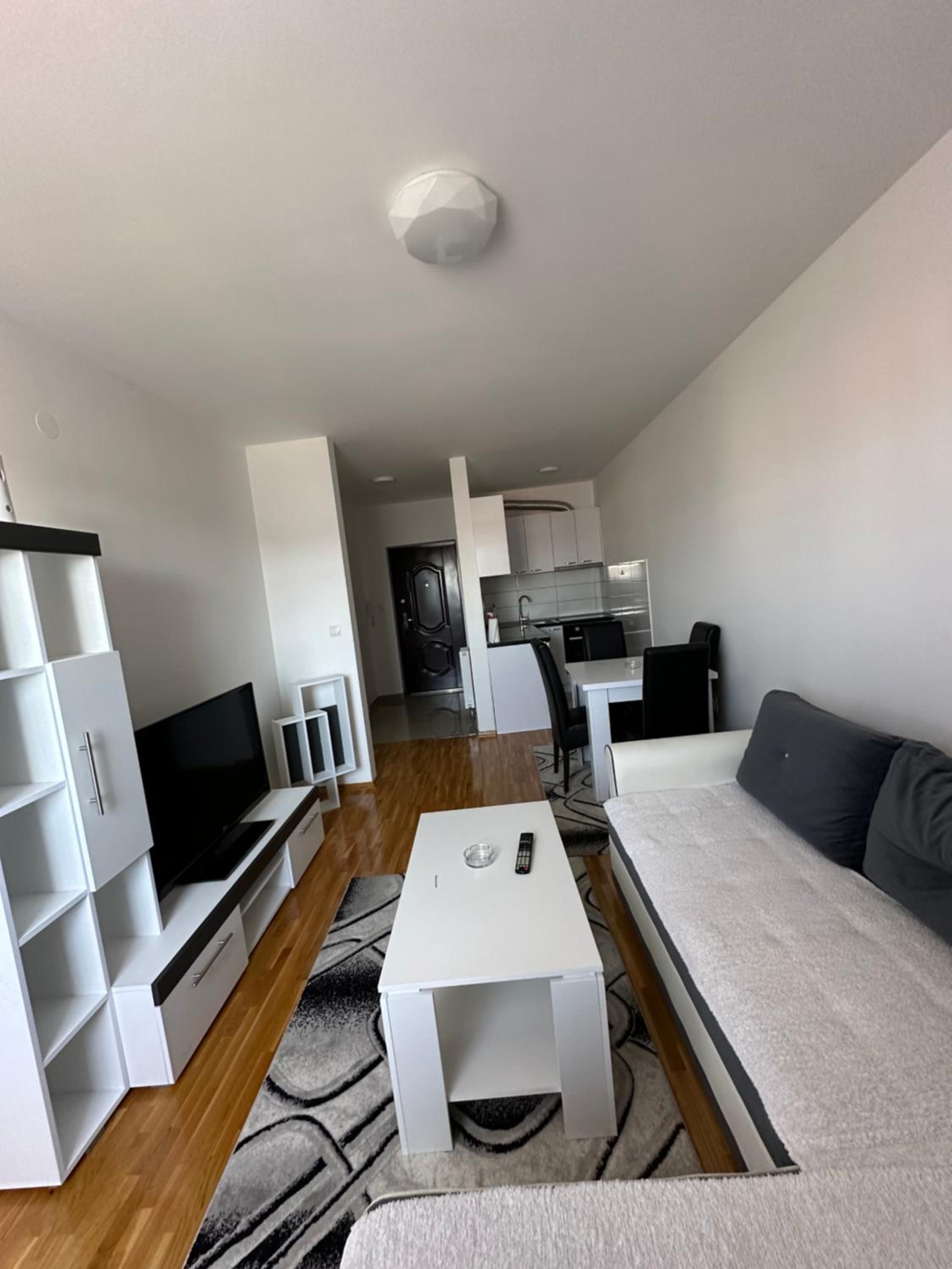 Two-Bedroom Apartment photo 2