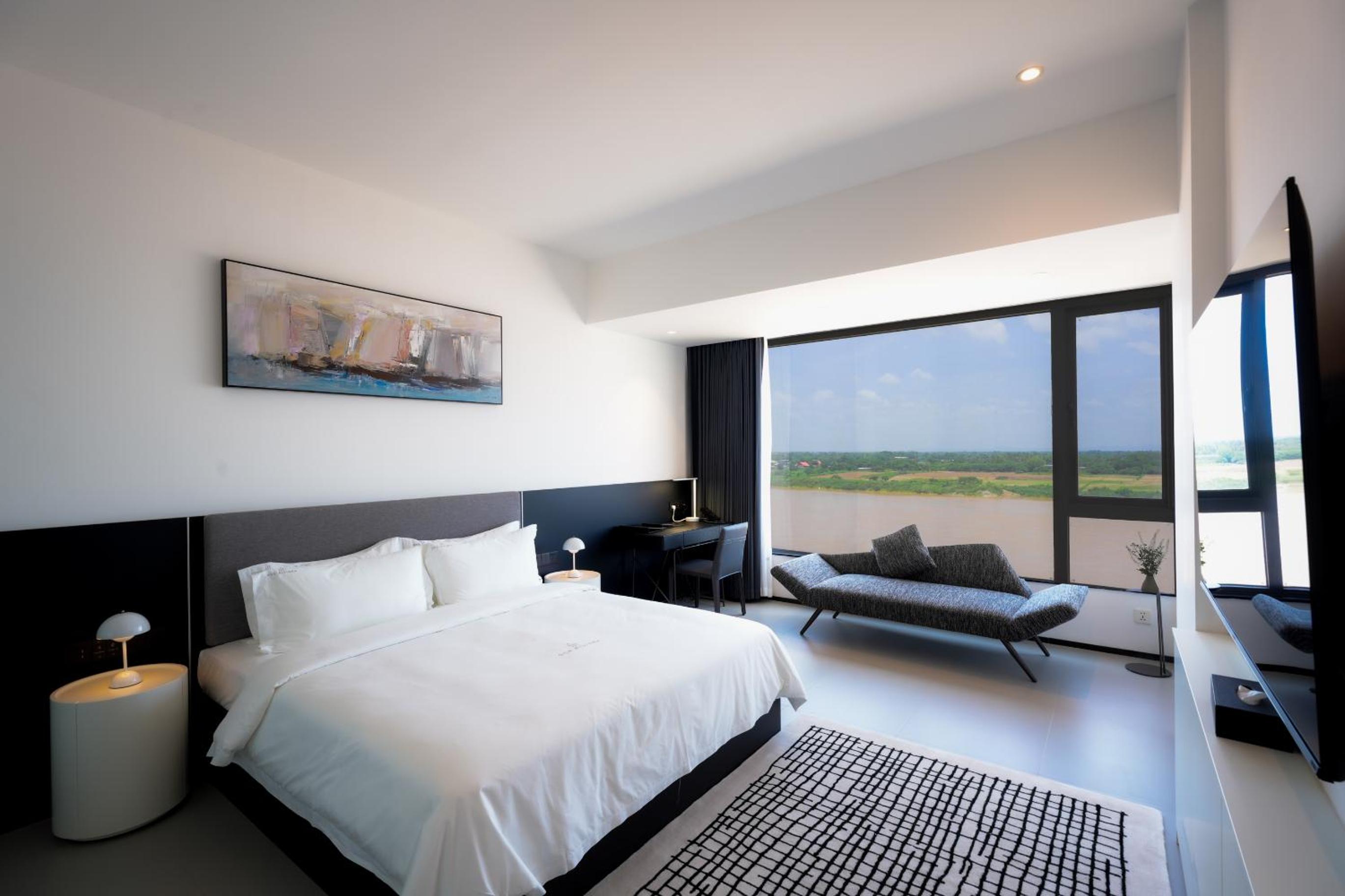 Superior Queen Room photo 1
