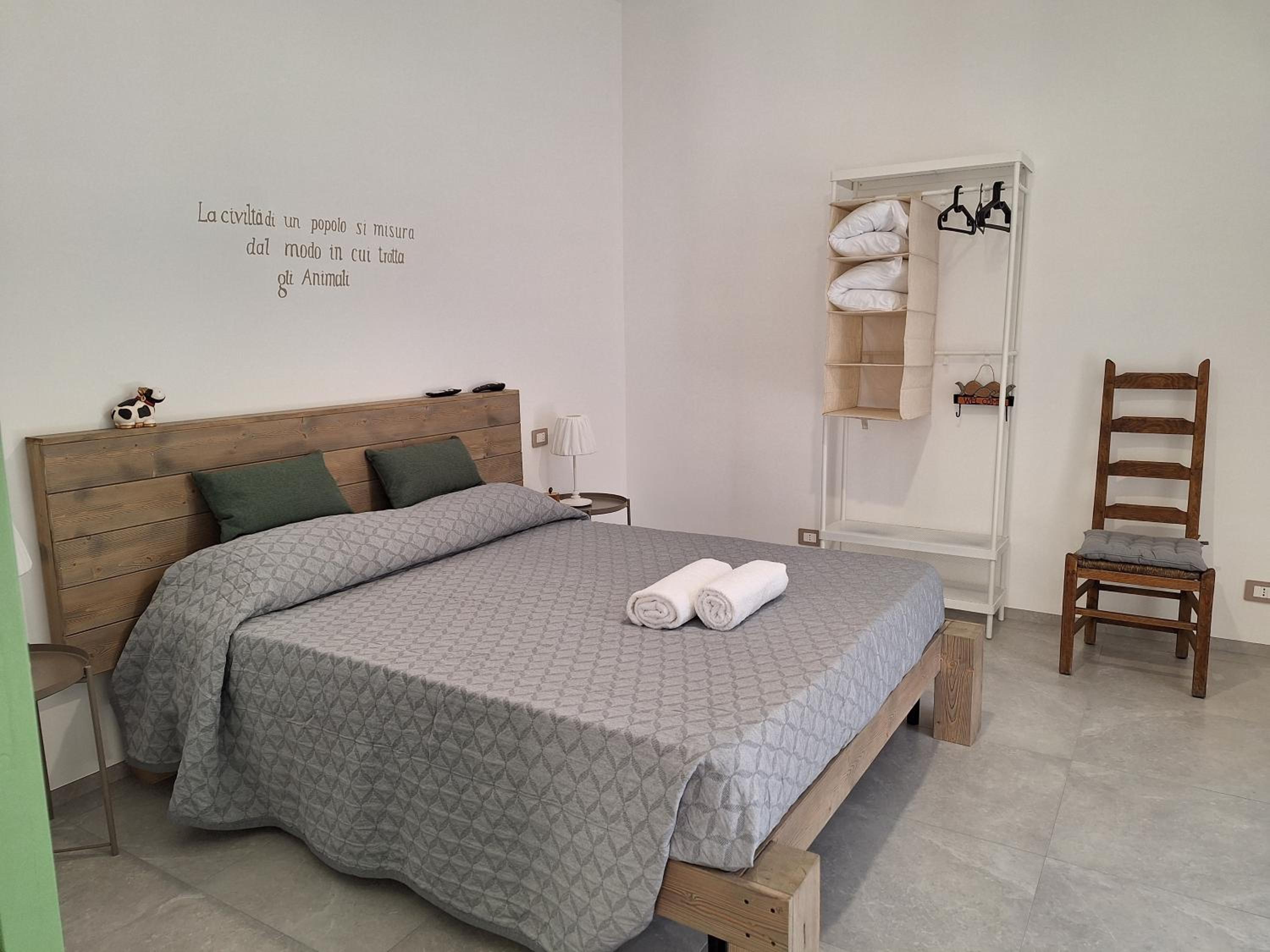 Deluxe Double Room with Balcony photo 2