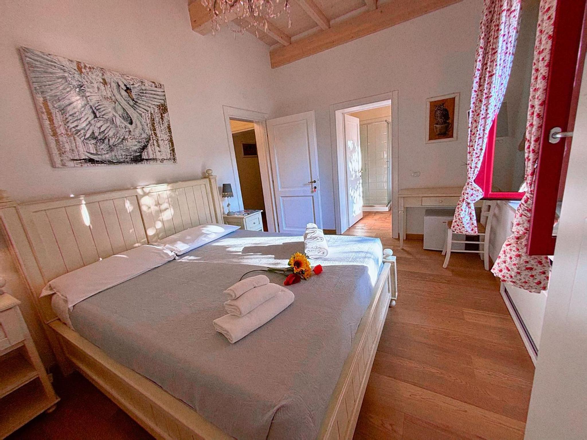 King Room with Garden View photo 2