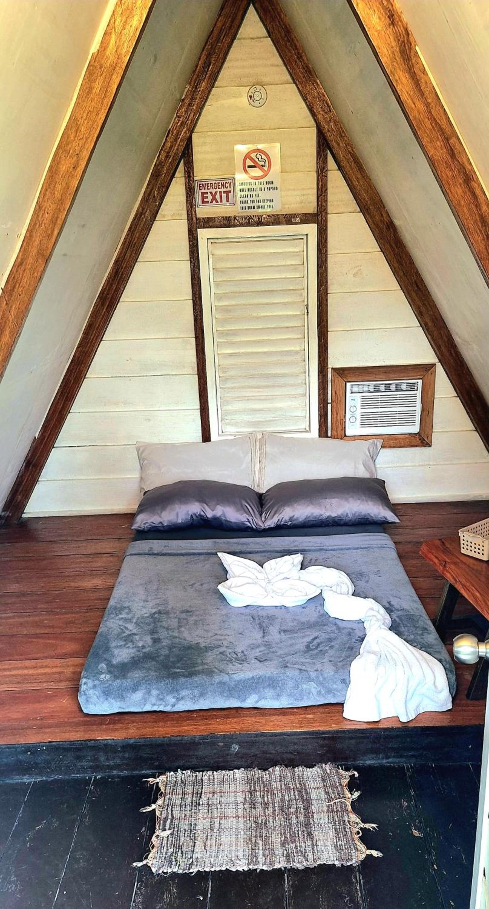 Economy Double Room - Photo 7