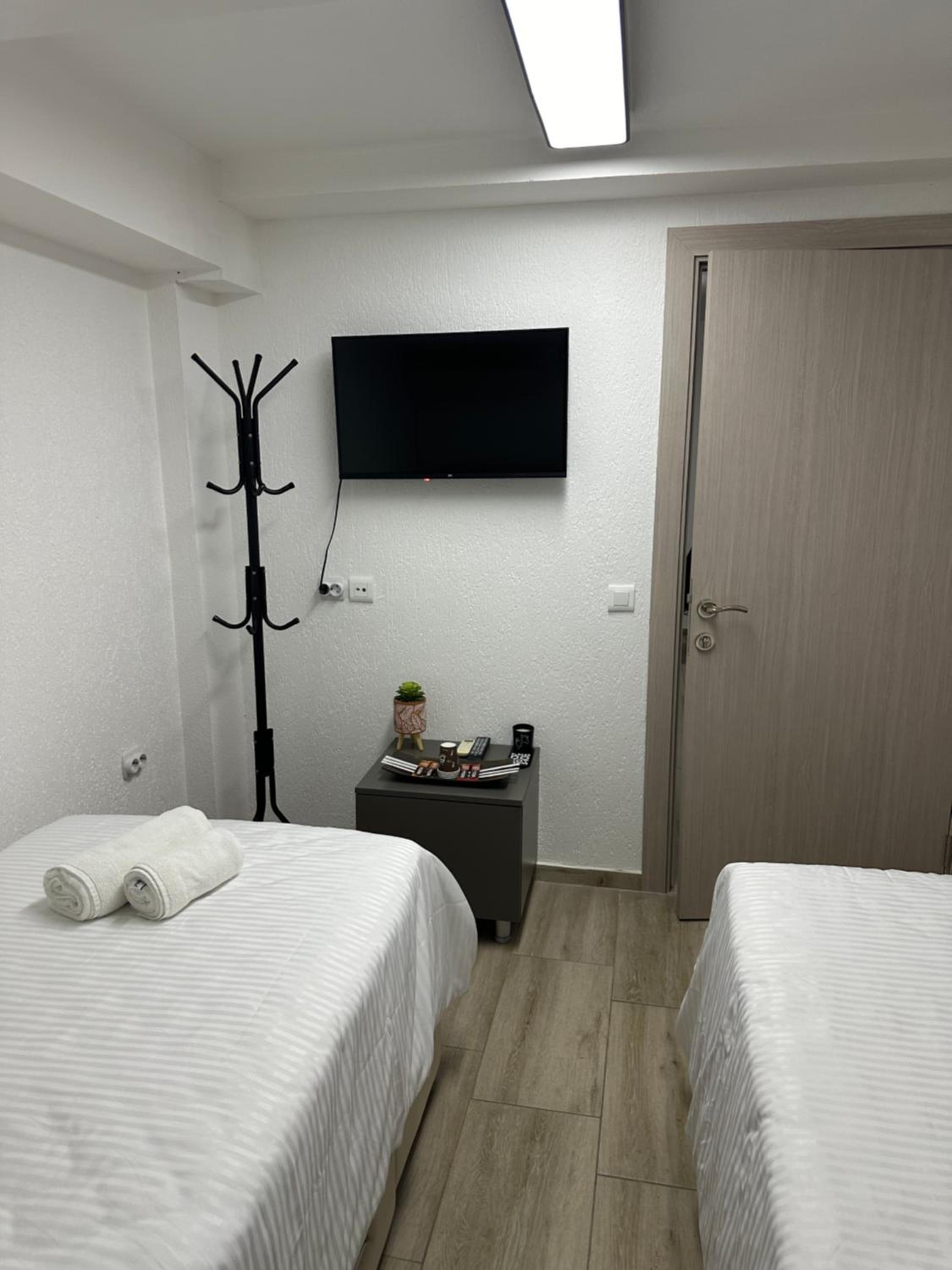 Standard Double Room photo 2