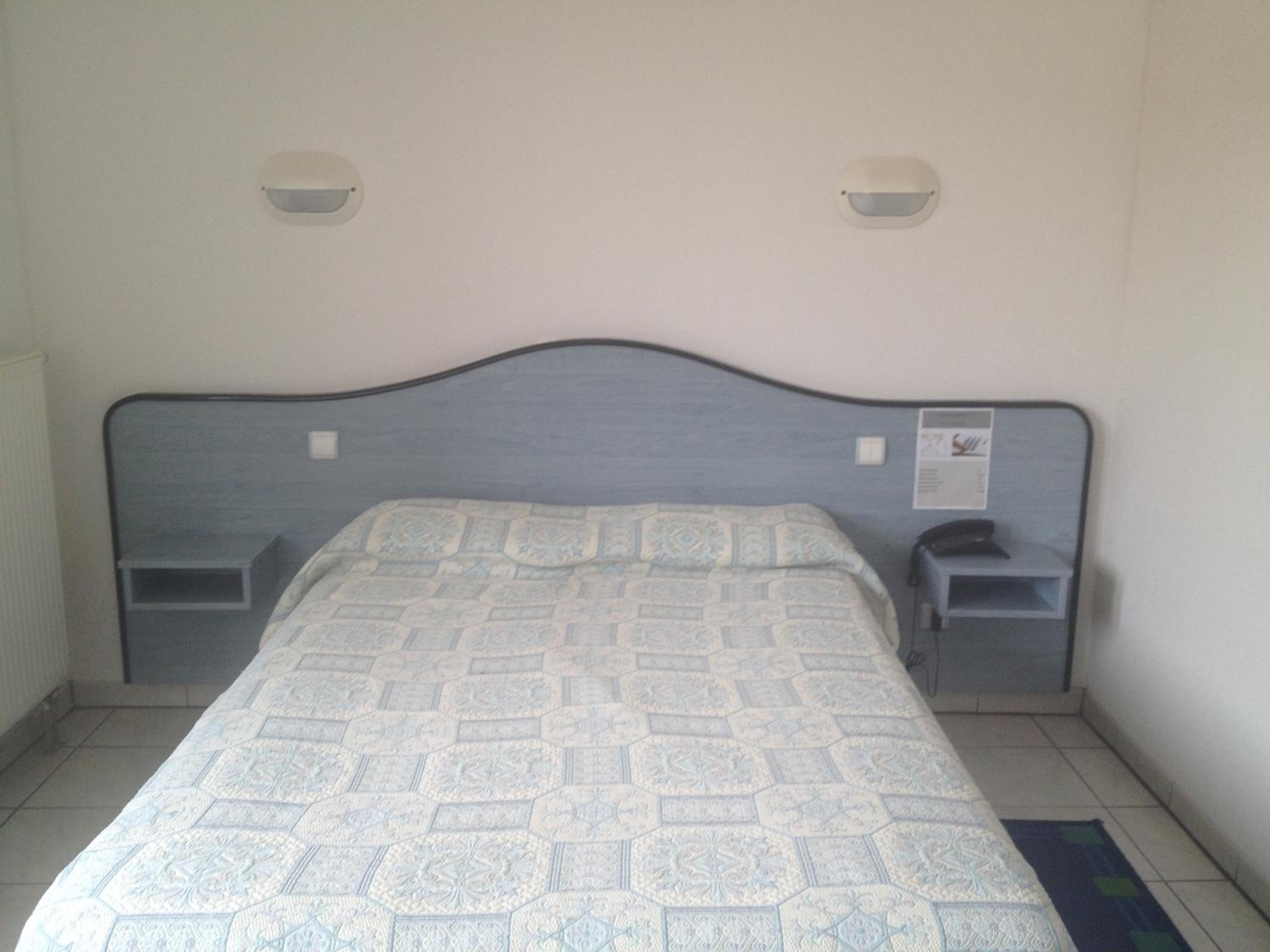 Double Room - Photo 2