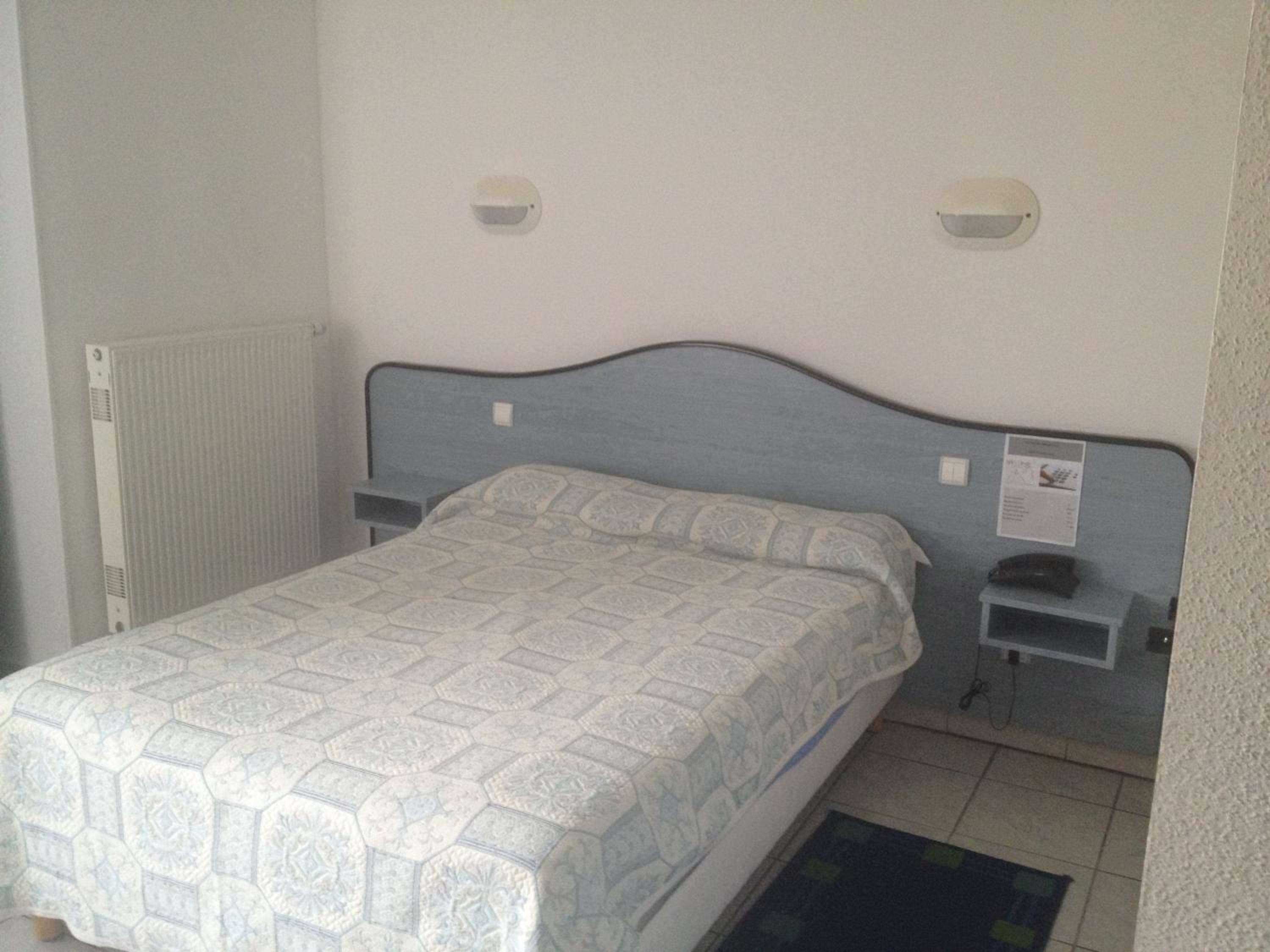 Double Room - Photo 4