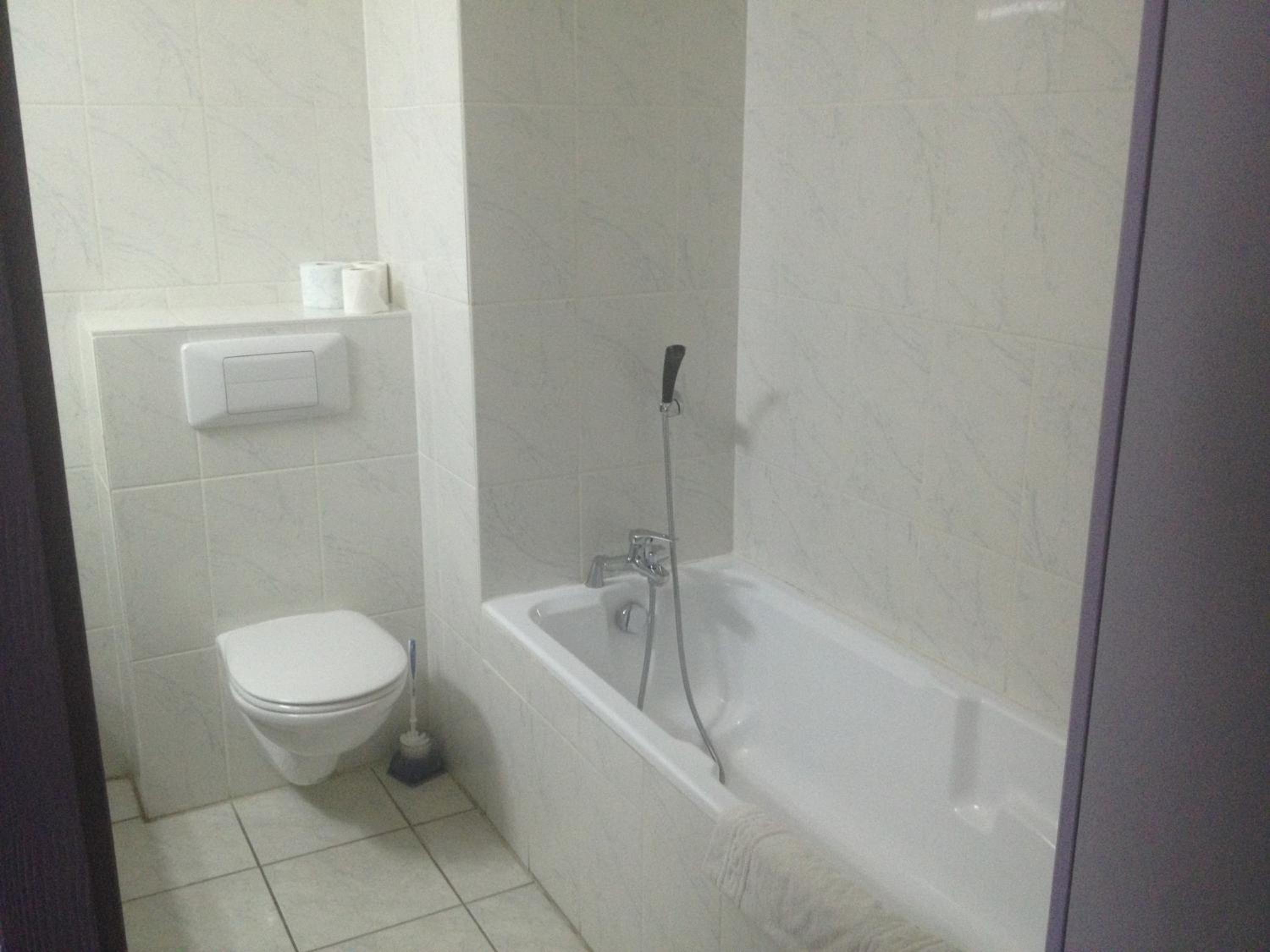Triple Room - Photo 8
