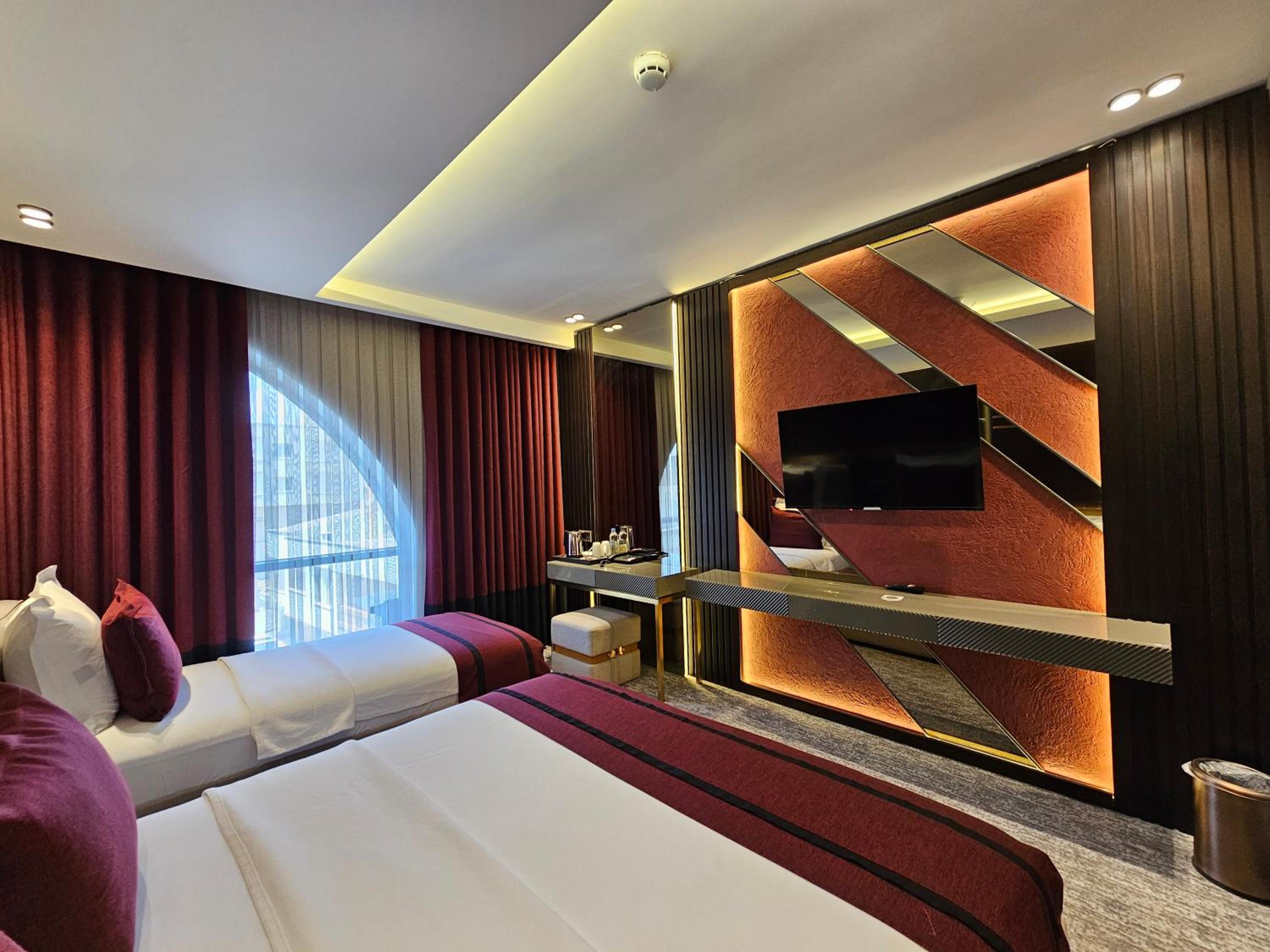 Standard Triple Room - Photo 4