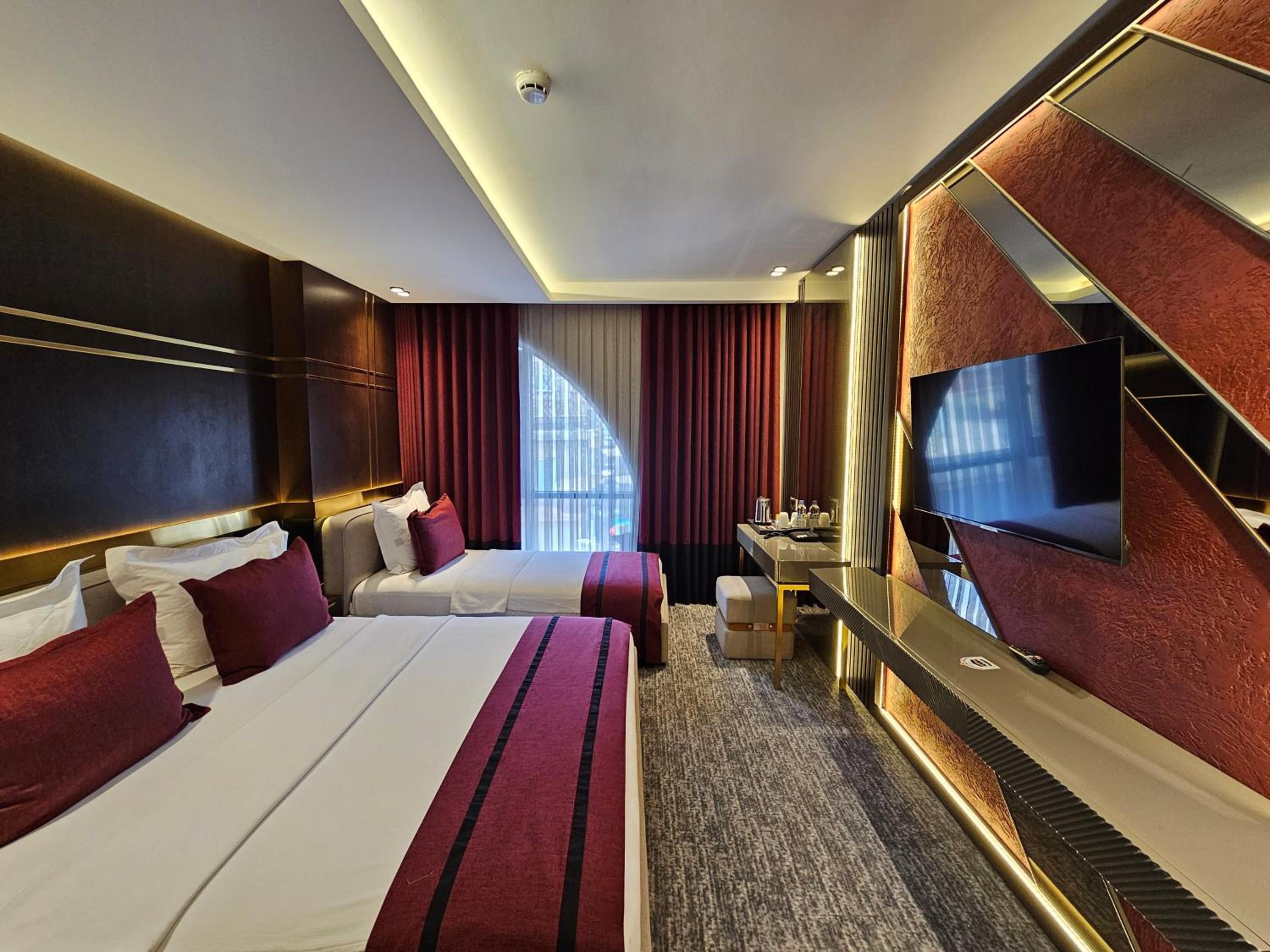 Standard Triple Room - Photo 1