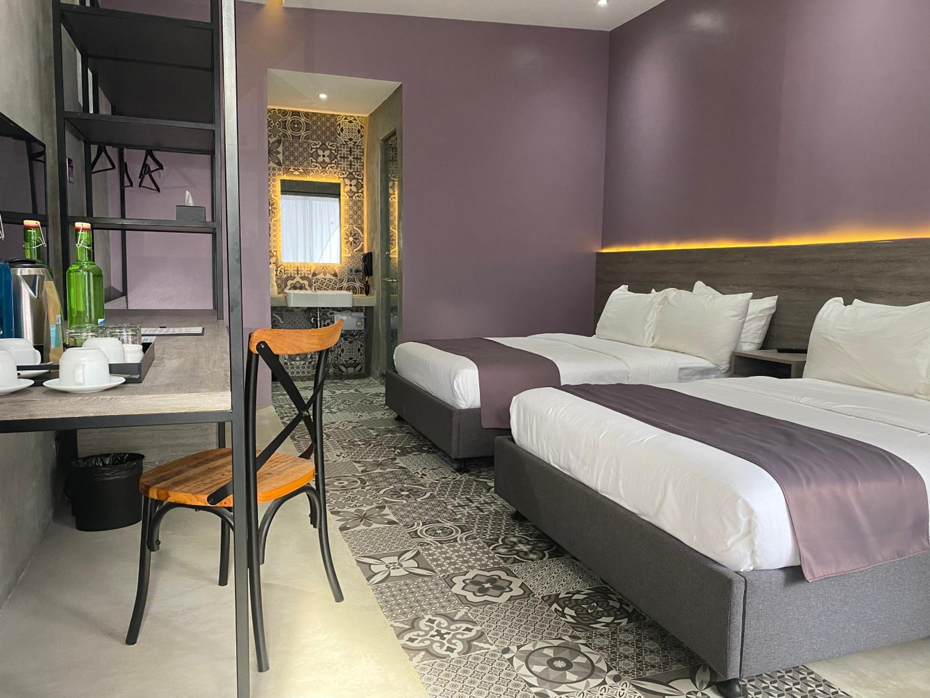 Double Room - Photo 6