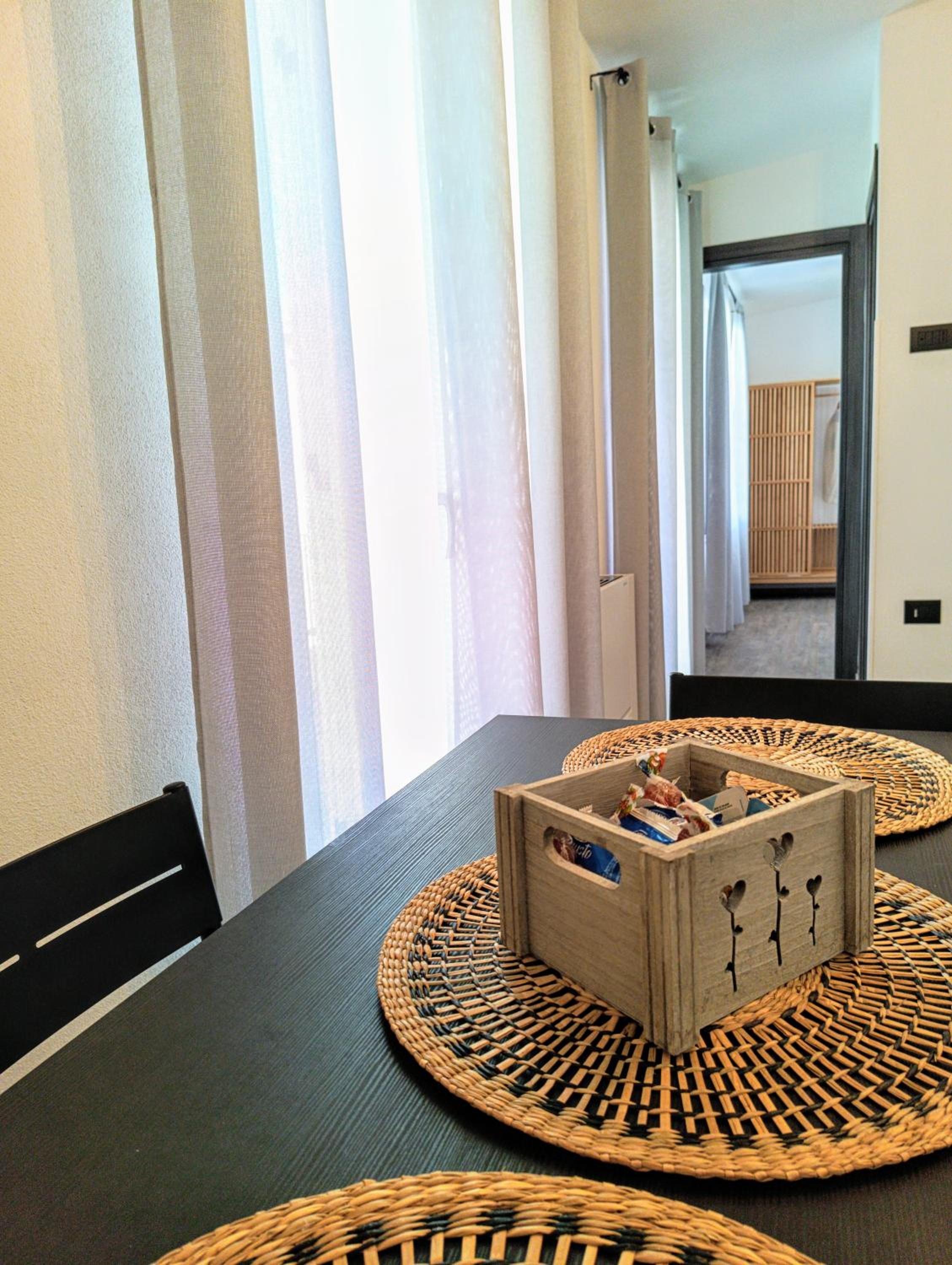 One-Bedroom Apartment photo 3