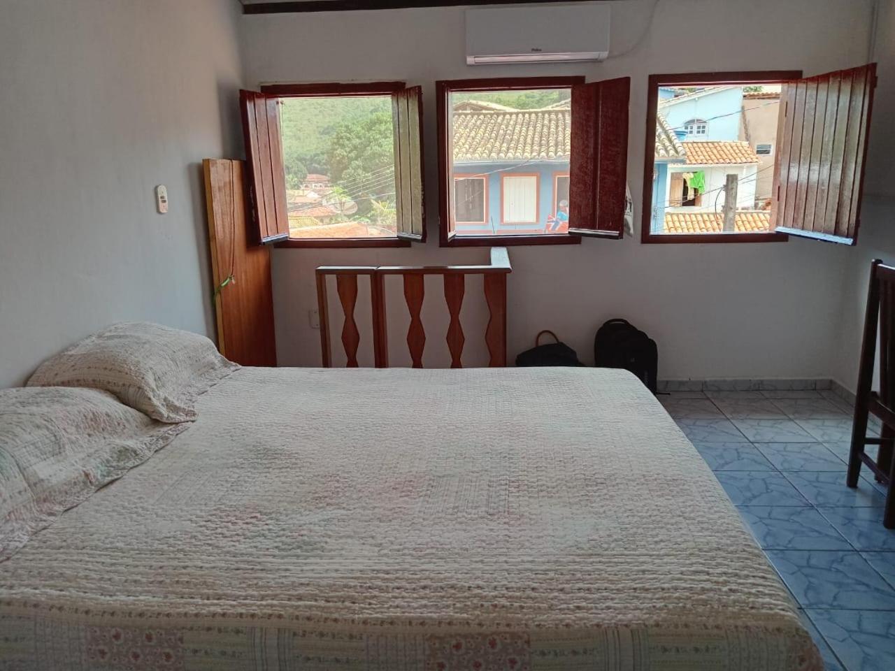 Three-Bedroom House photo 1