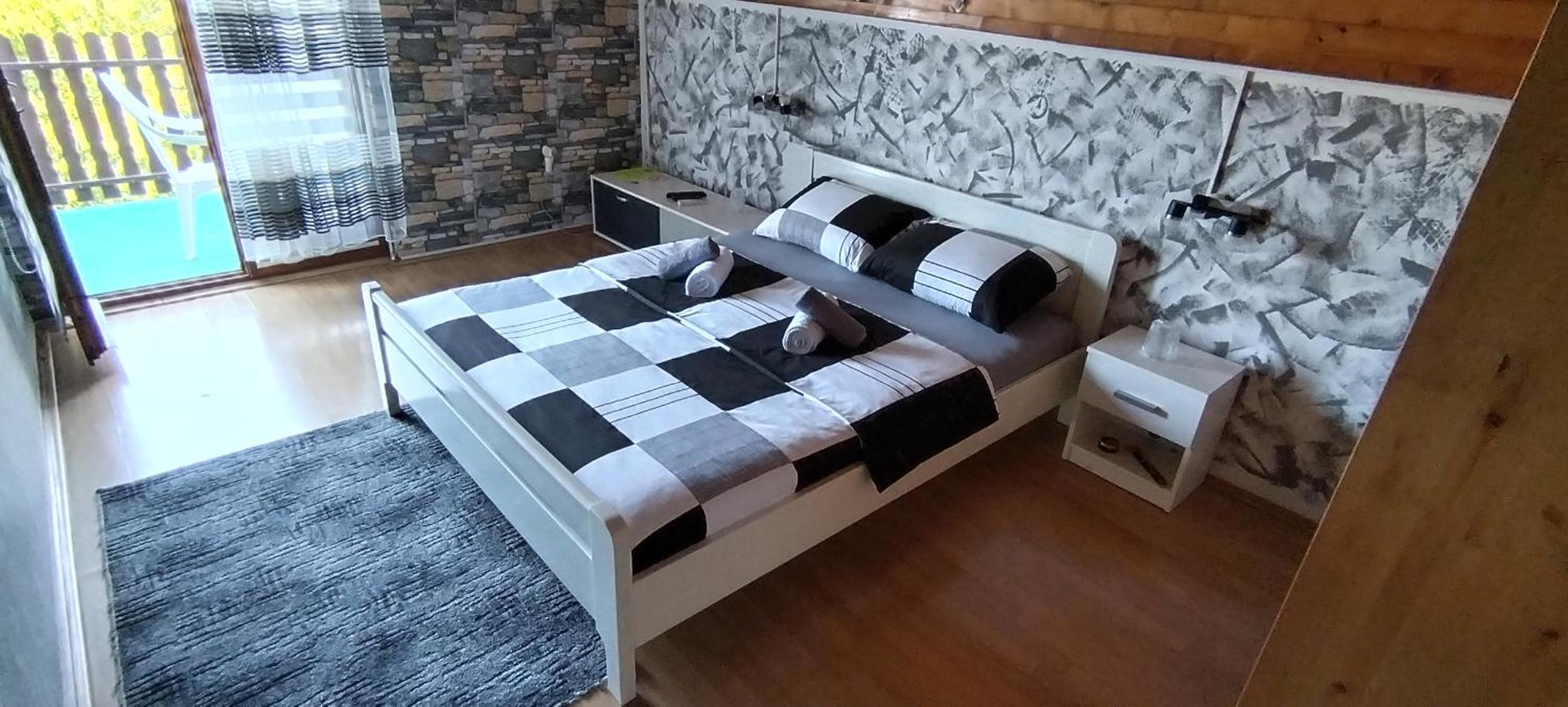 King Room with Balcony photo 1