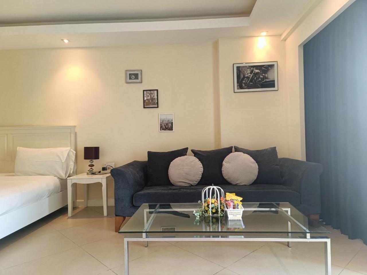Standard Triple Room - Photo 10