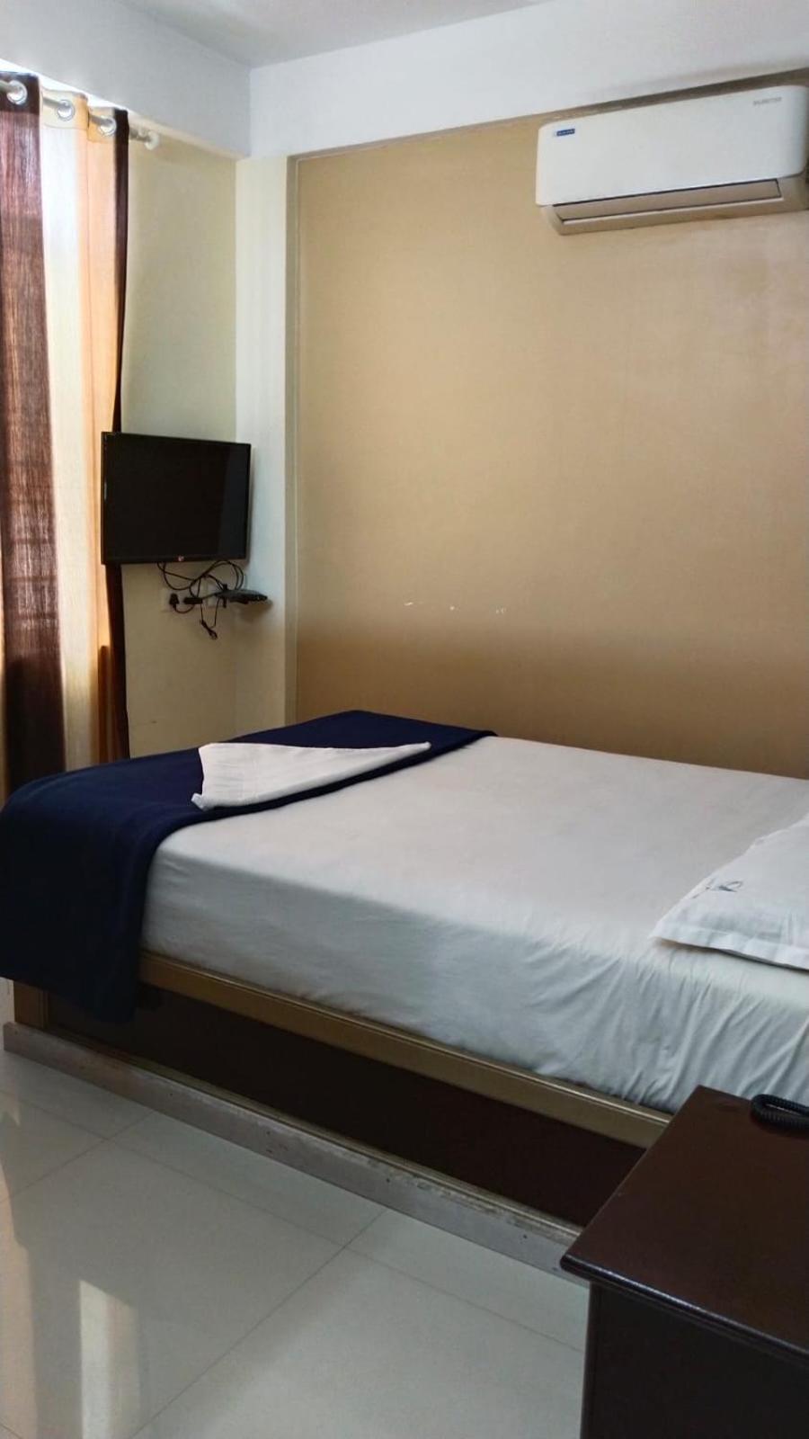 Deluxe Double Room - Photo 2