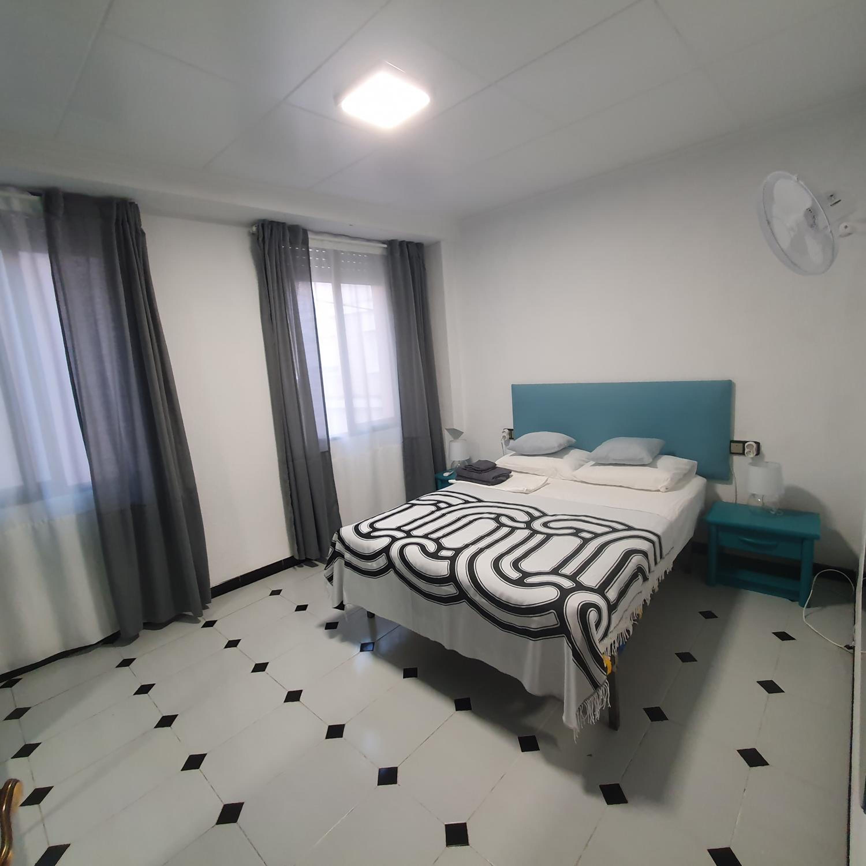 Casa de cuatro habitaciones