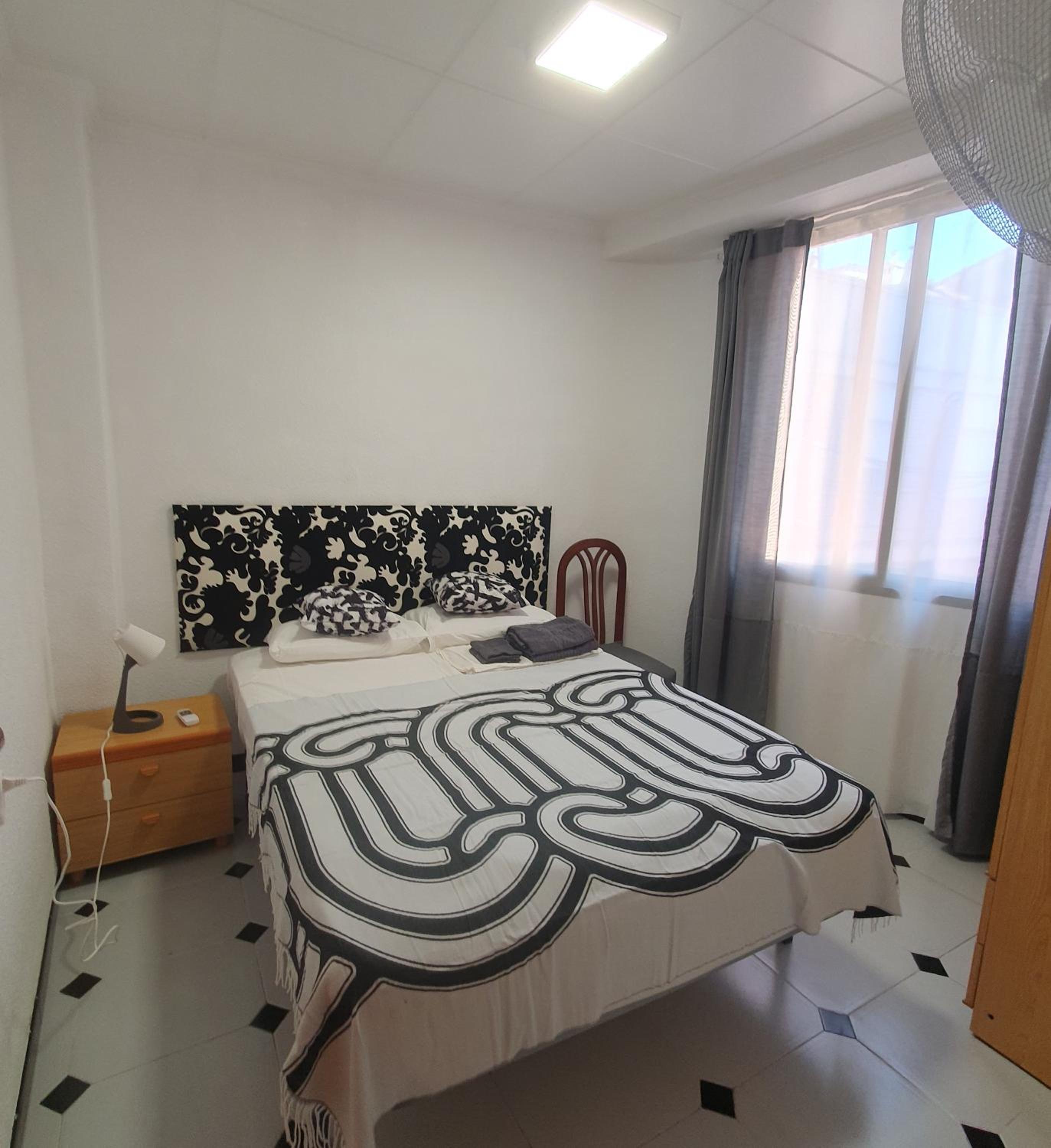 Four-Bedroom House photo 3