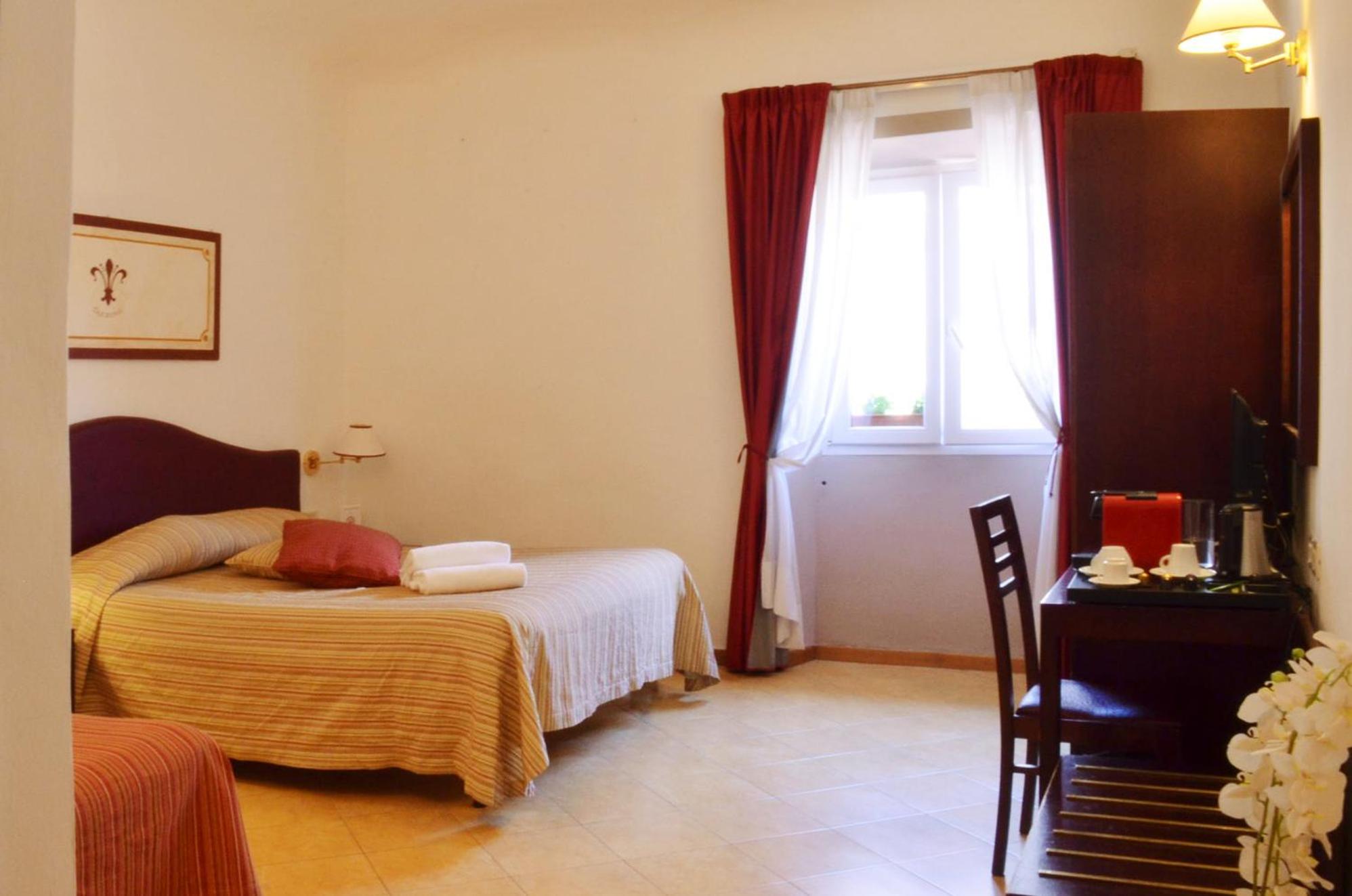 Superior Double Room with Bath photo 1