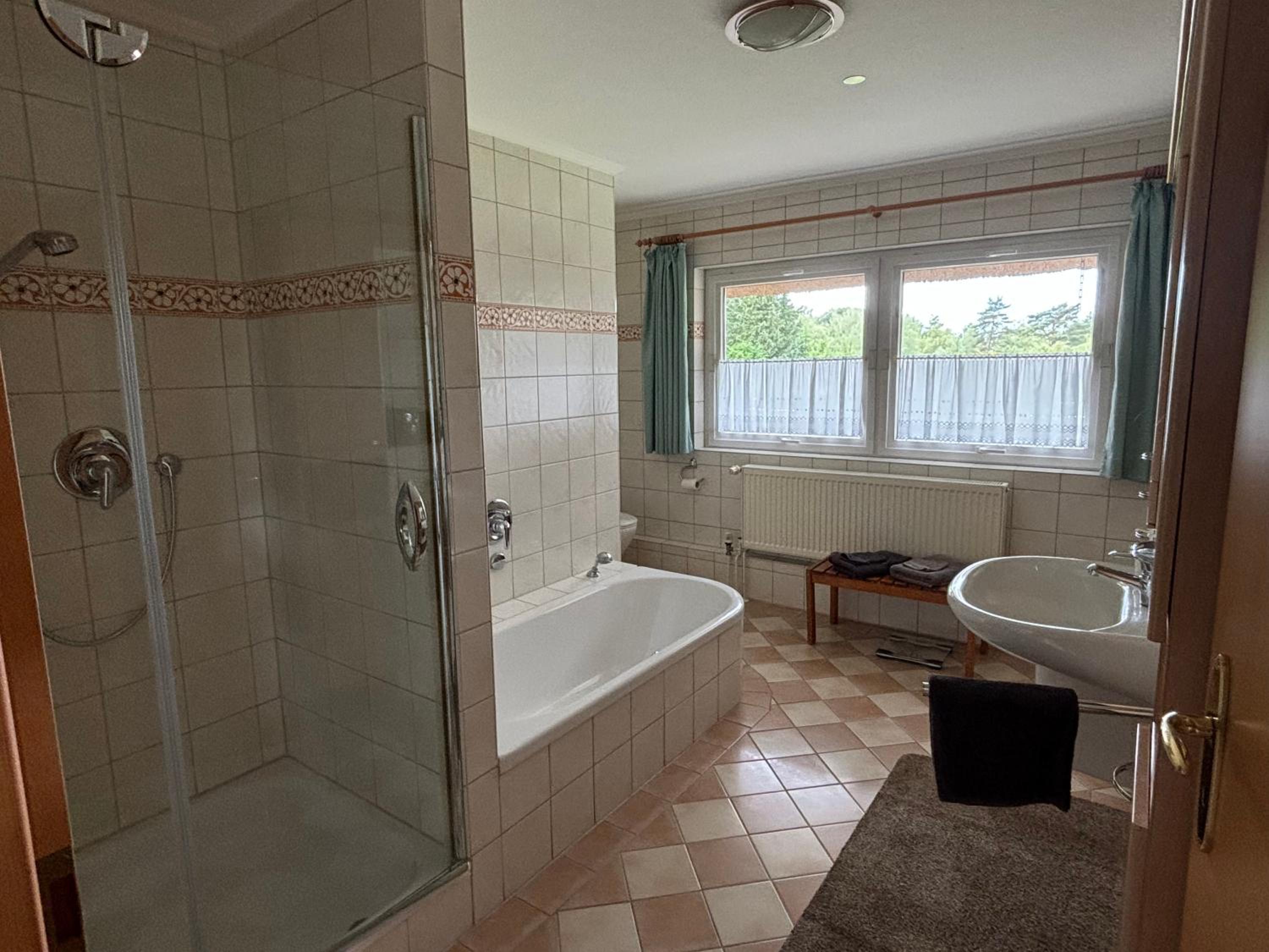 Three-Bedroom House photo 2