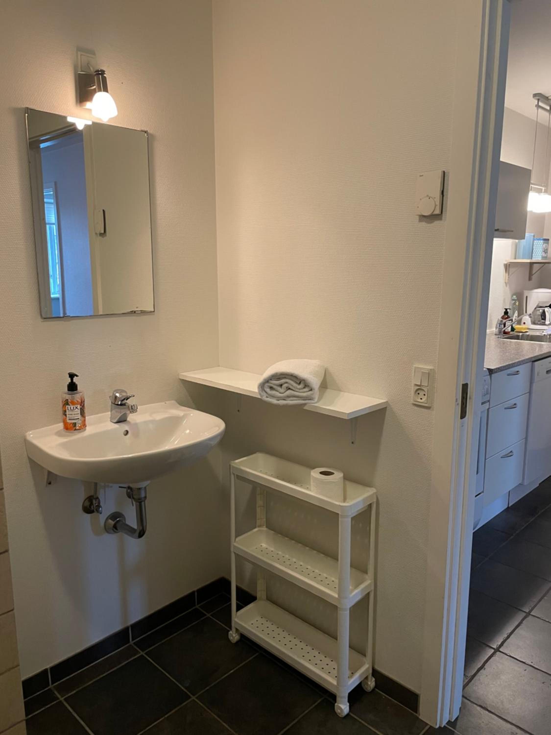 Two-Bedroom Apartment (6 Adults) photo 3