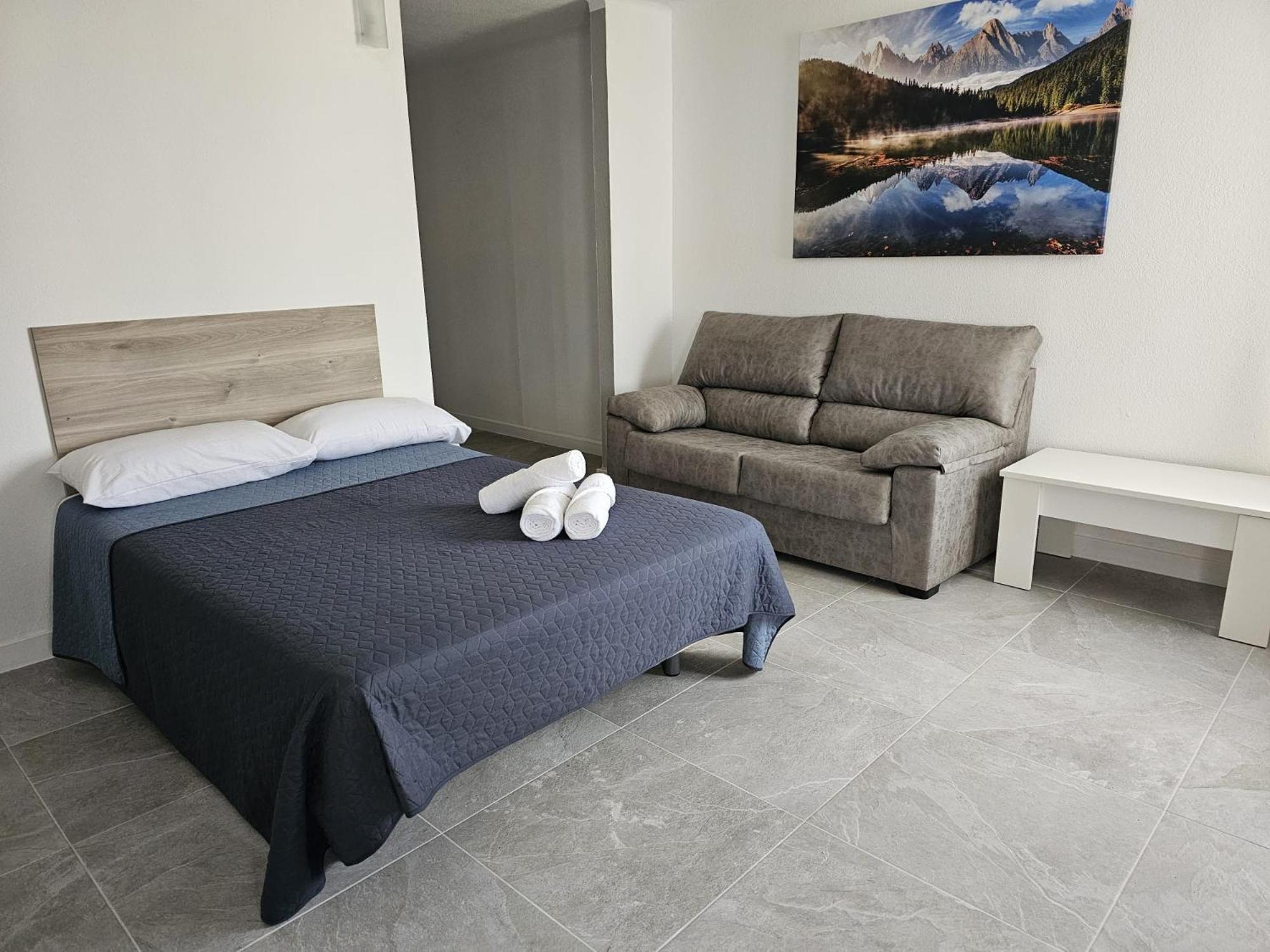 Deluxe Triple Room photo 2