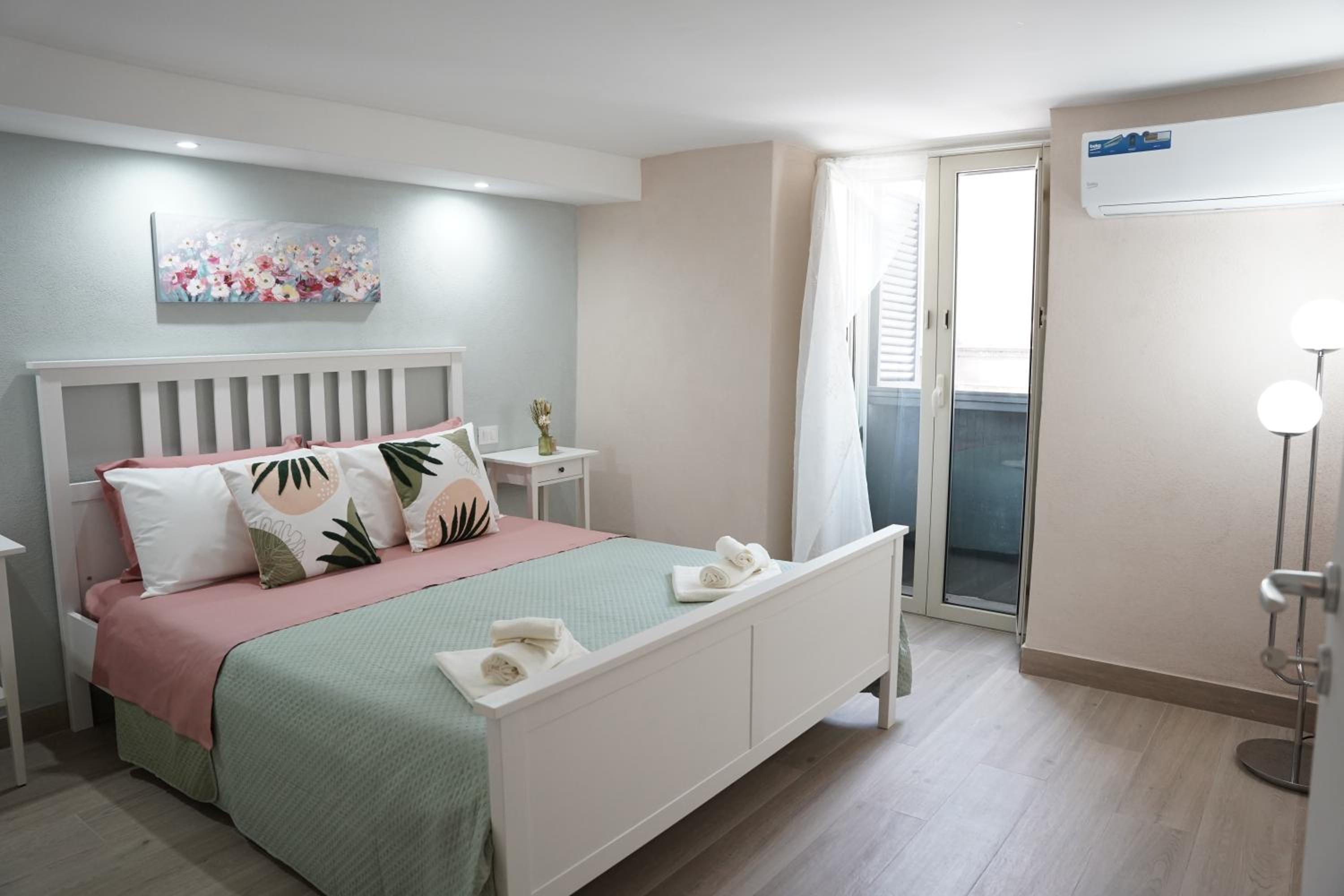 One-Bedroom House