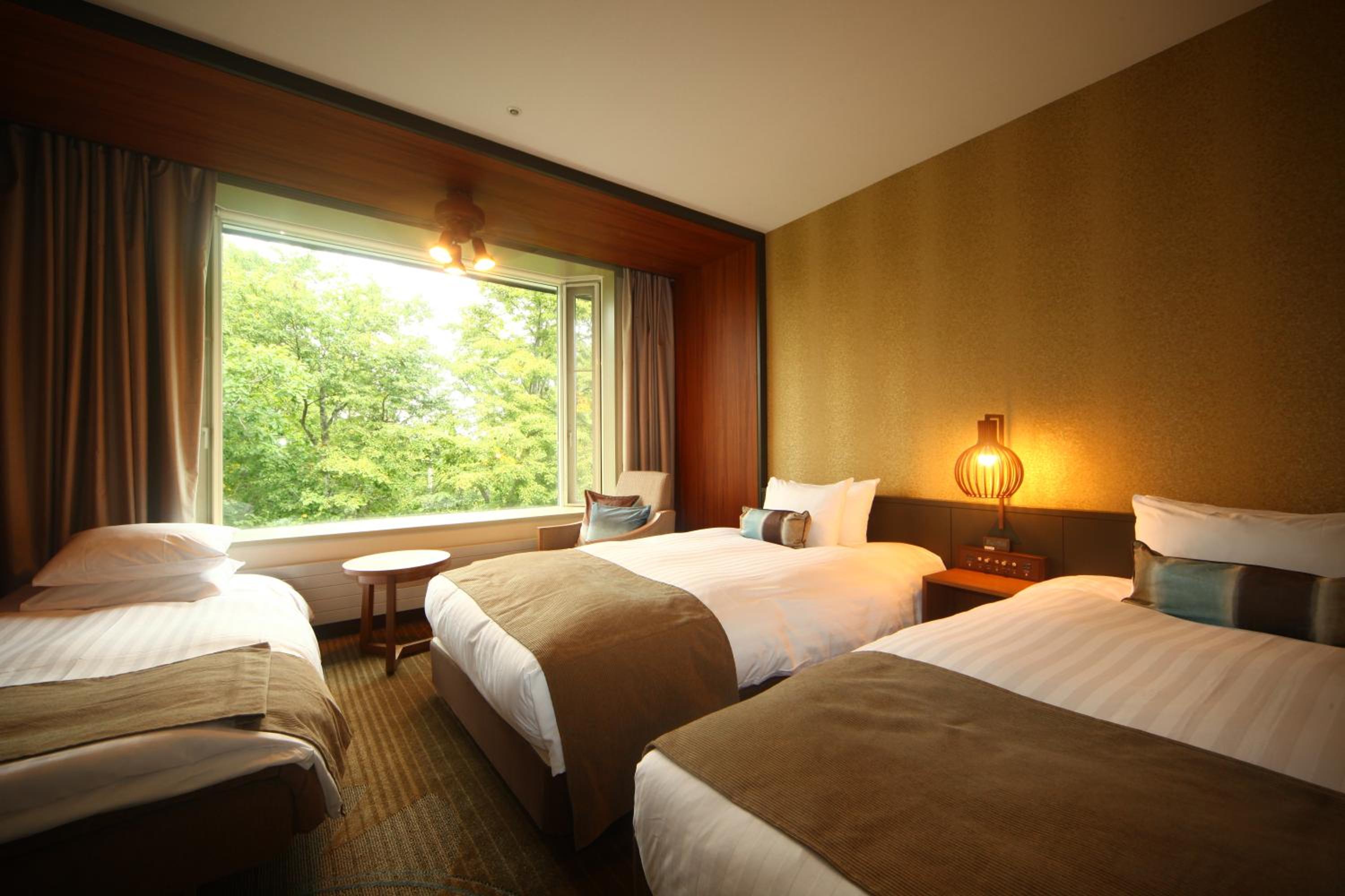 Superior Twin Room with Extra Bed - Non-Smoking - Photo 5