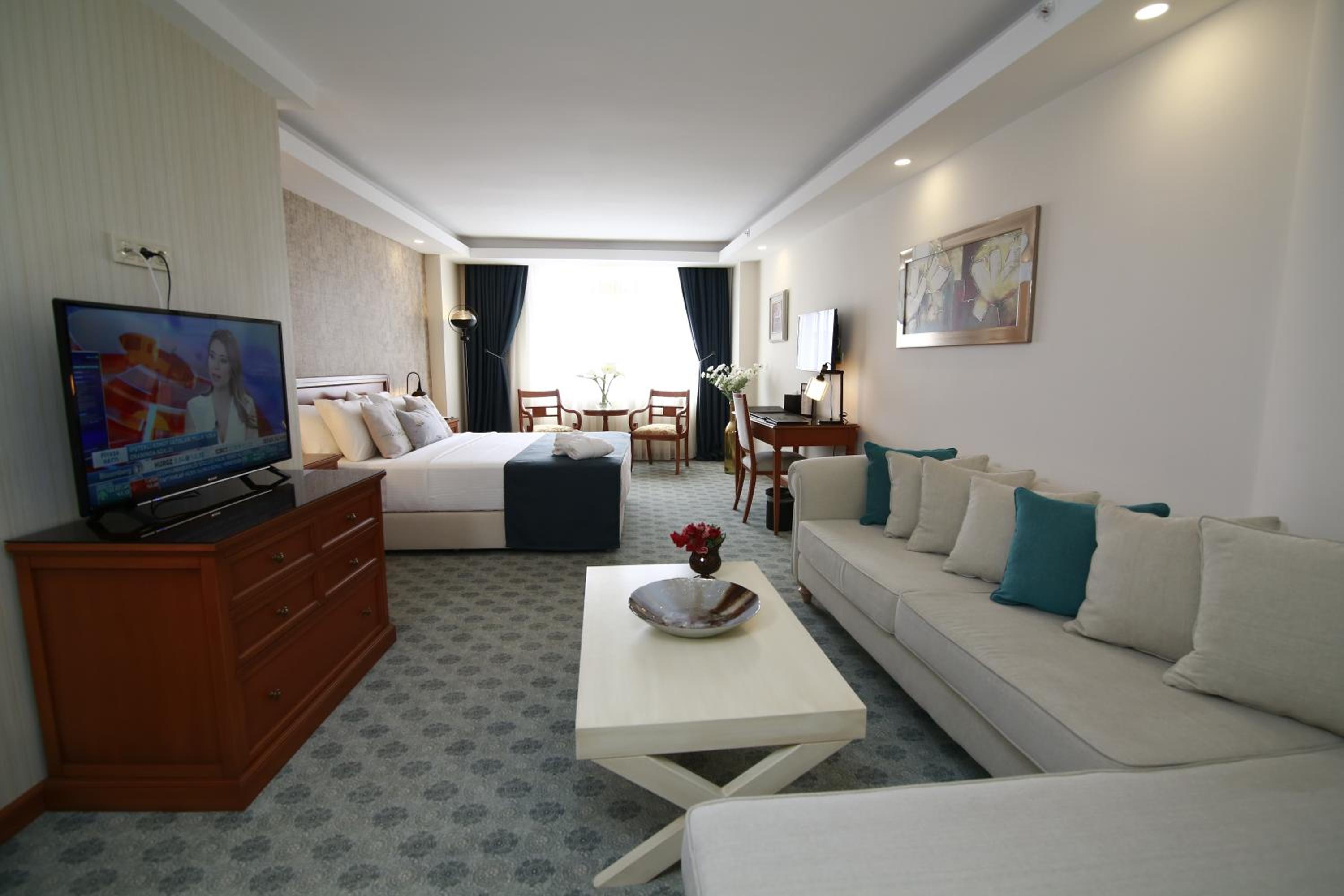 Queen Room - Photo 2