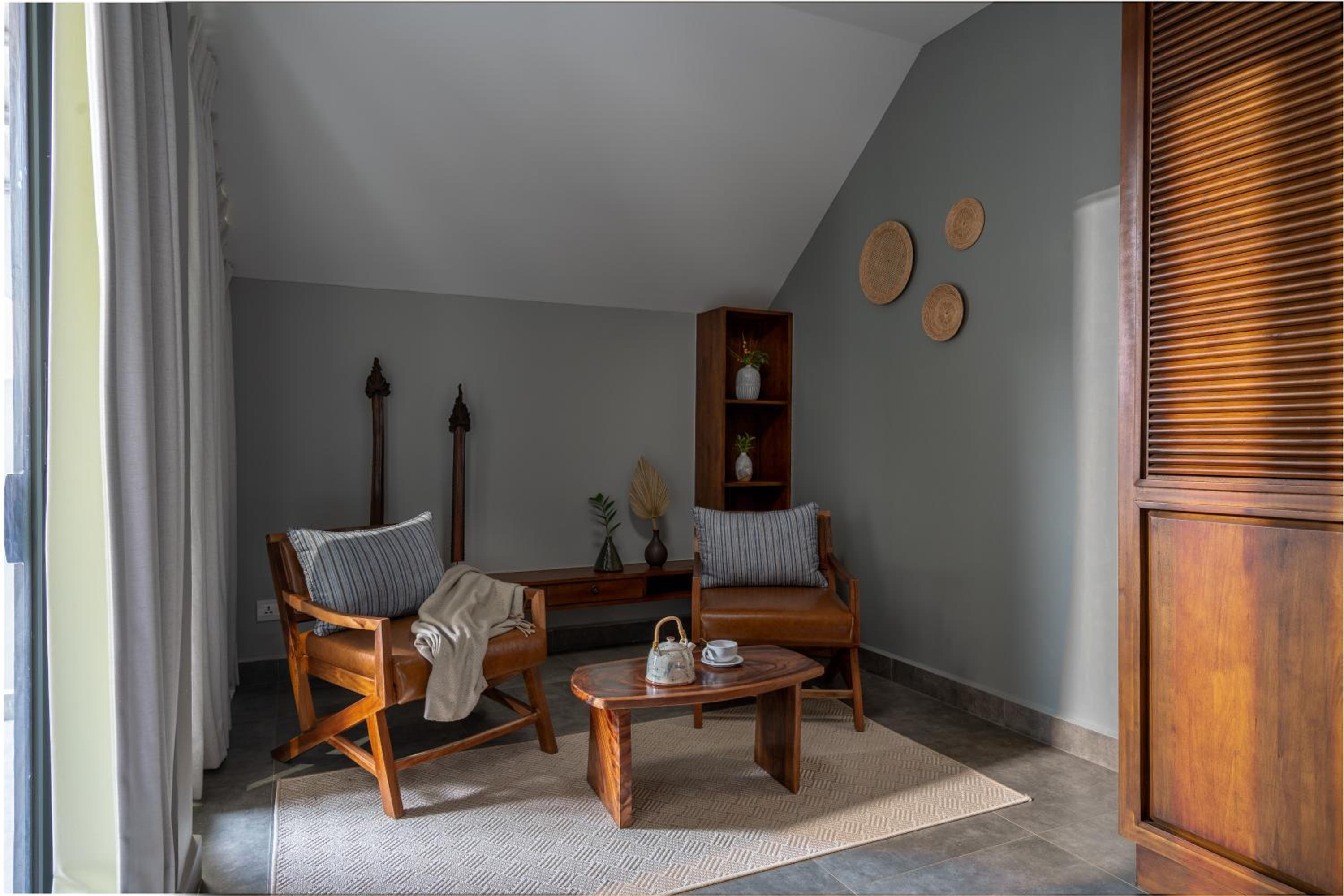 Three Bedrooms- Penthouse Suite - Photo 15
