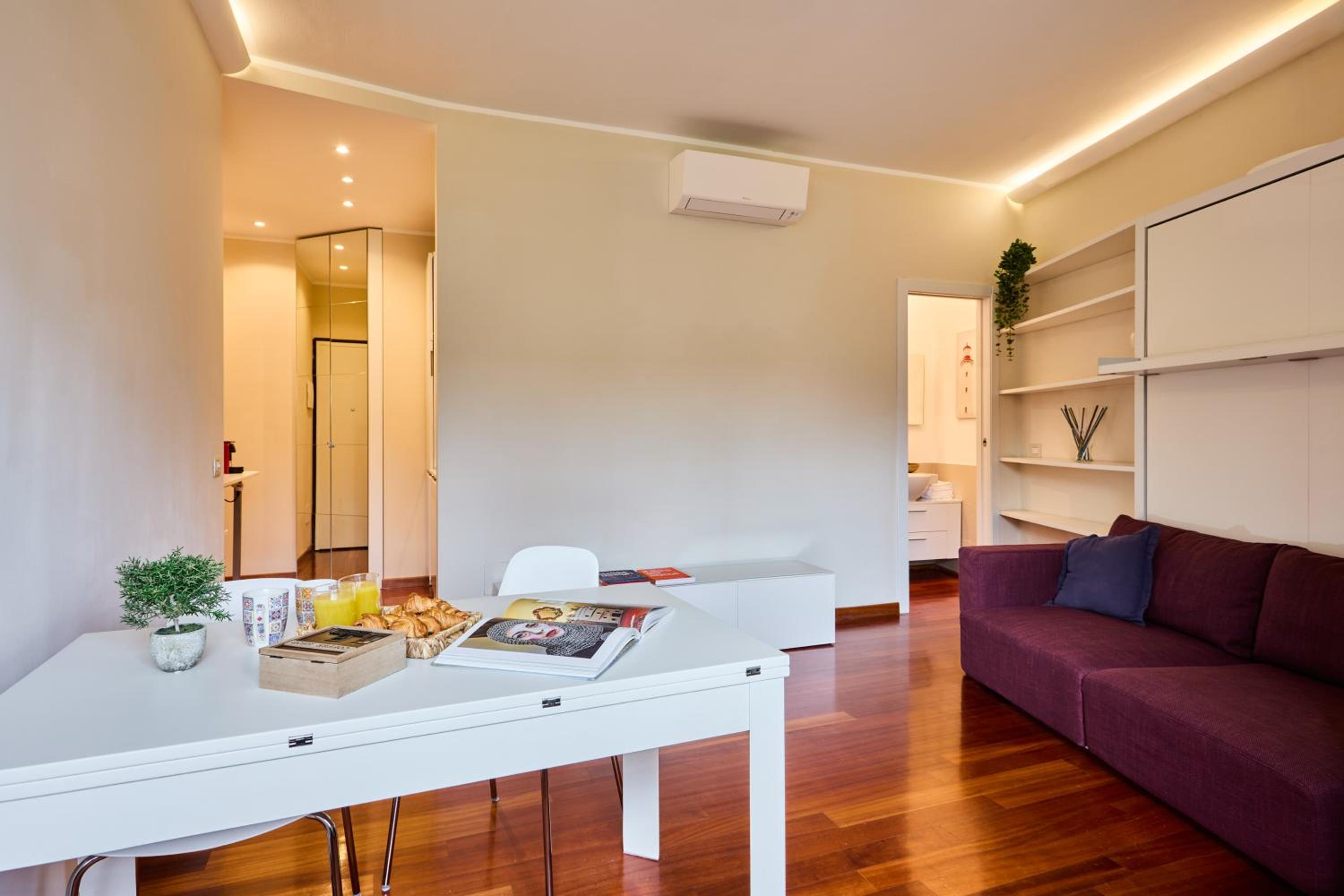 One-Bedroom Apartment