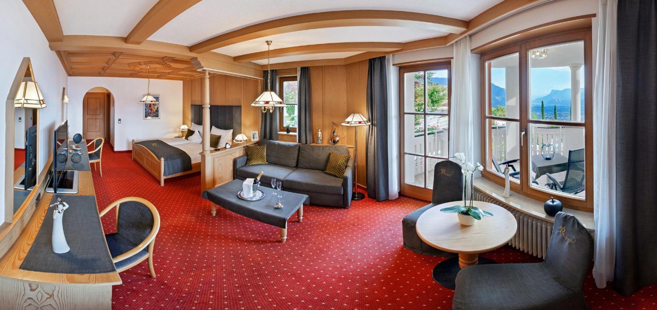 Junior Suite with Balcony