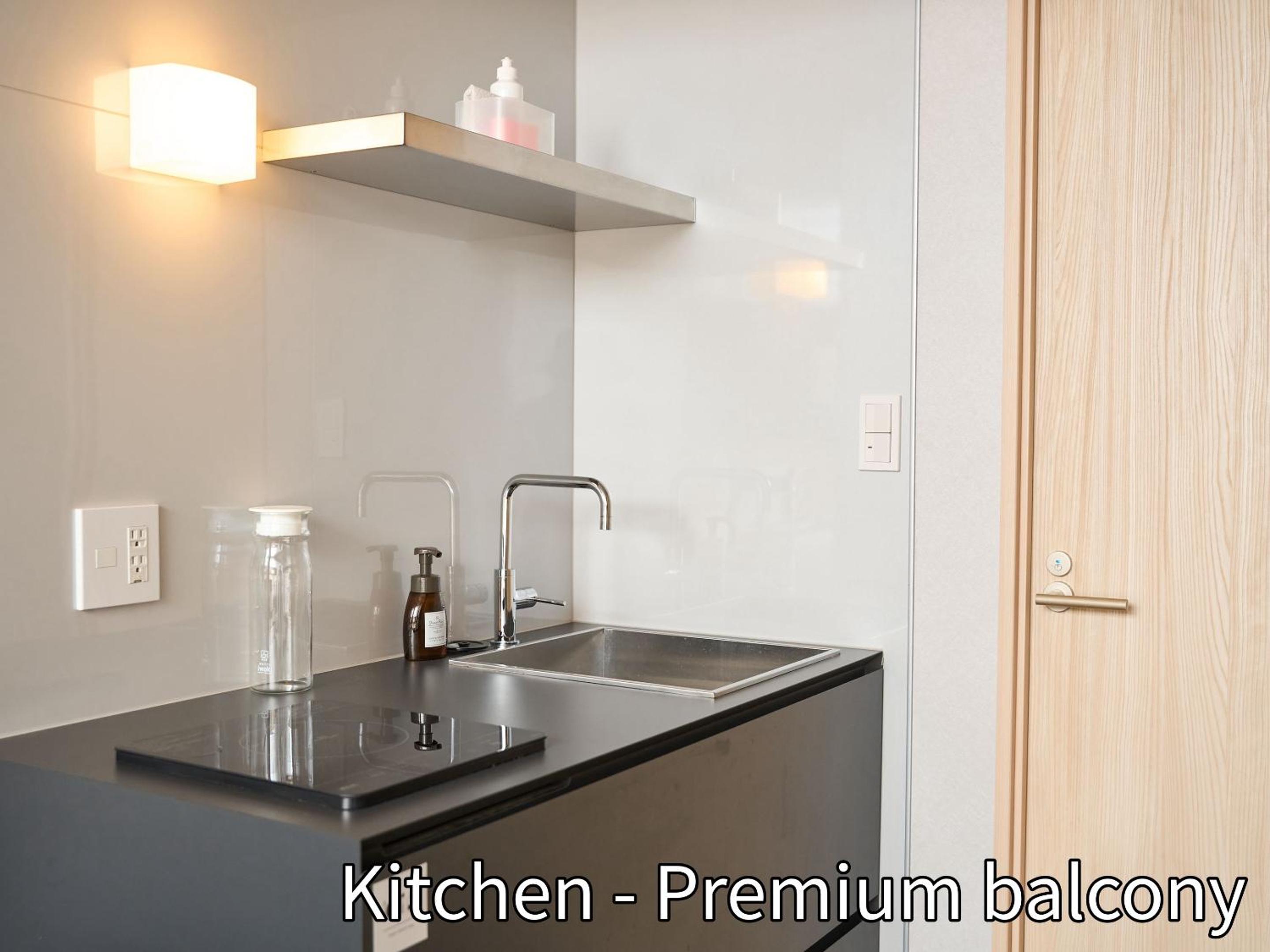 Large Twin Room - Photo 13