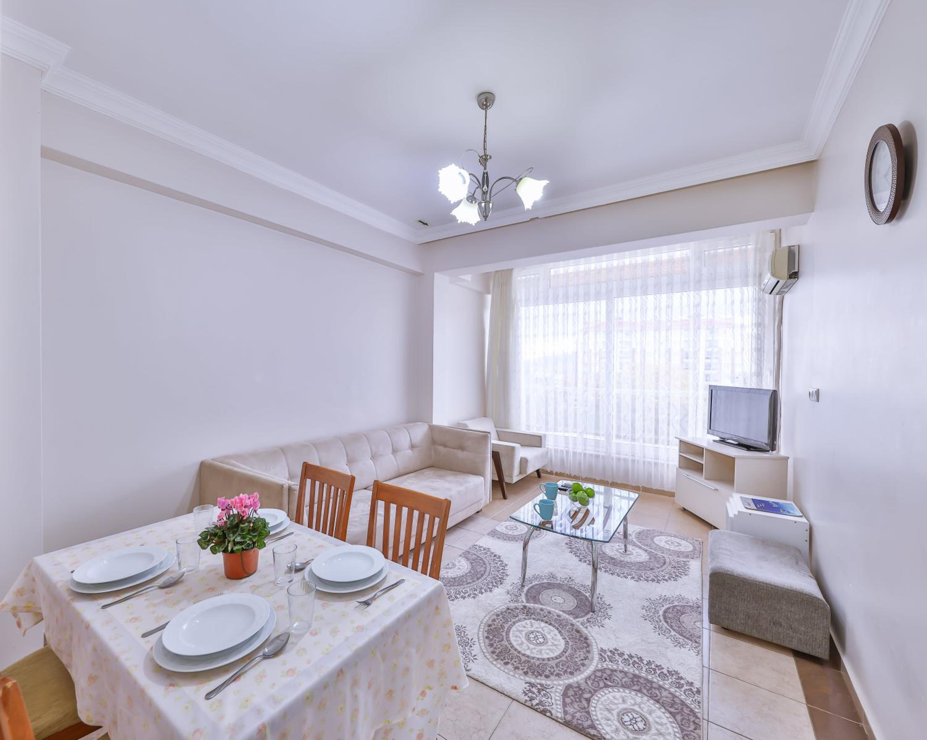 Suite Apart with Spa Bath and Thermal Pool - Photo 1