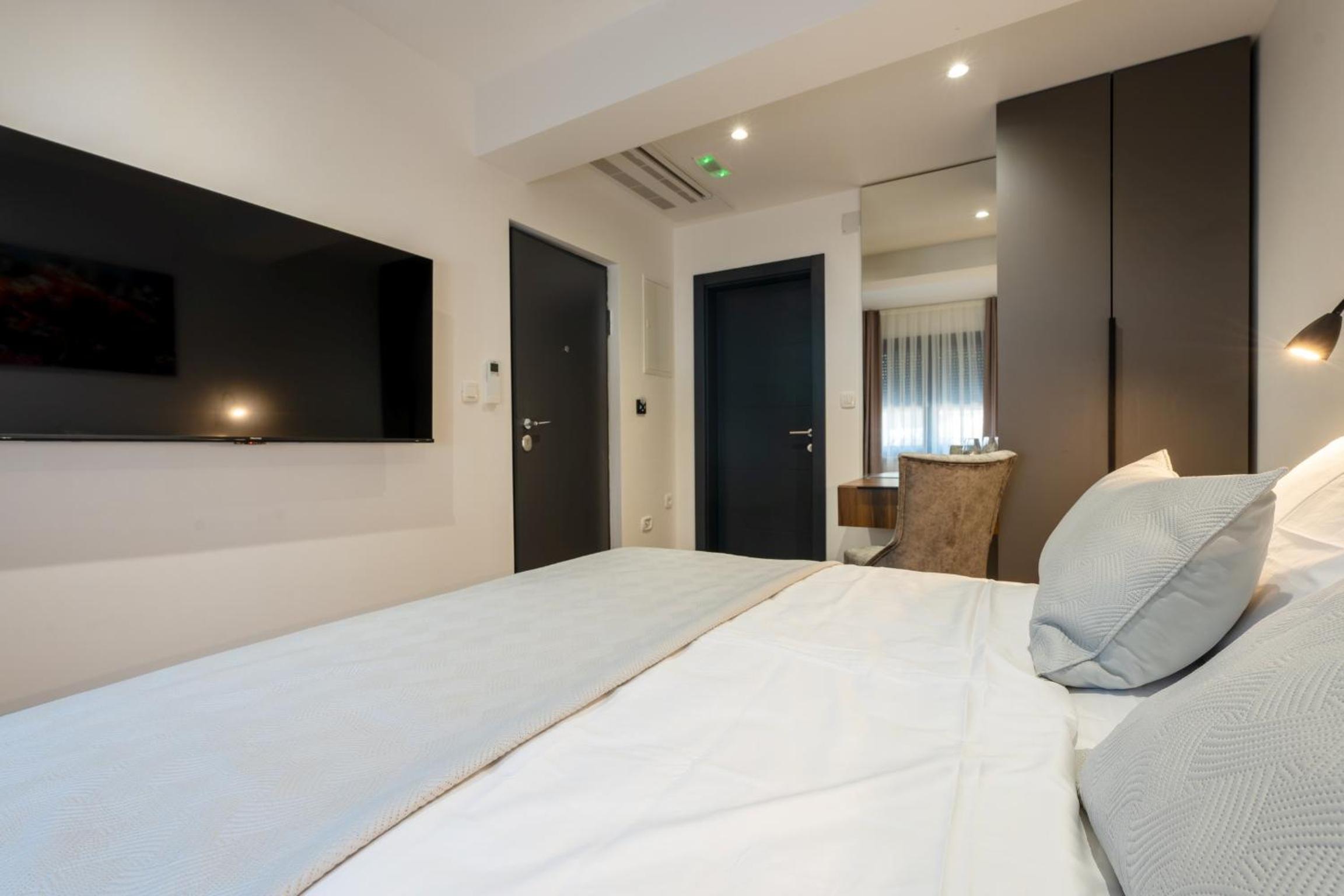 Double Room photo 2