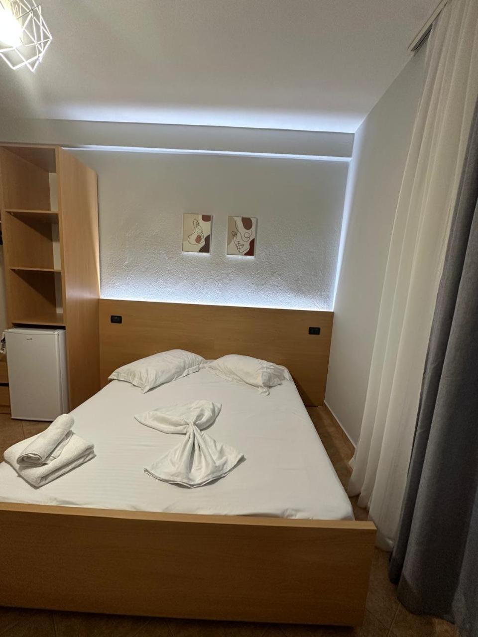 Basic Triple Room