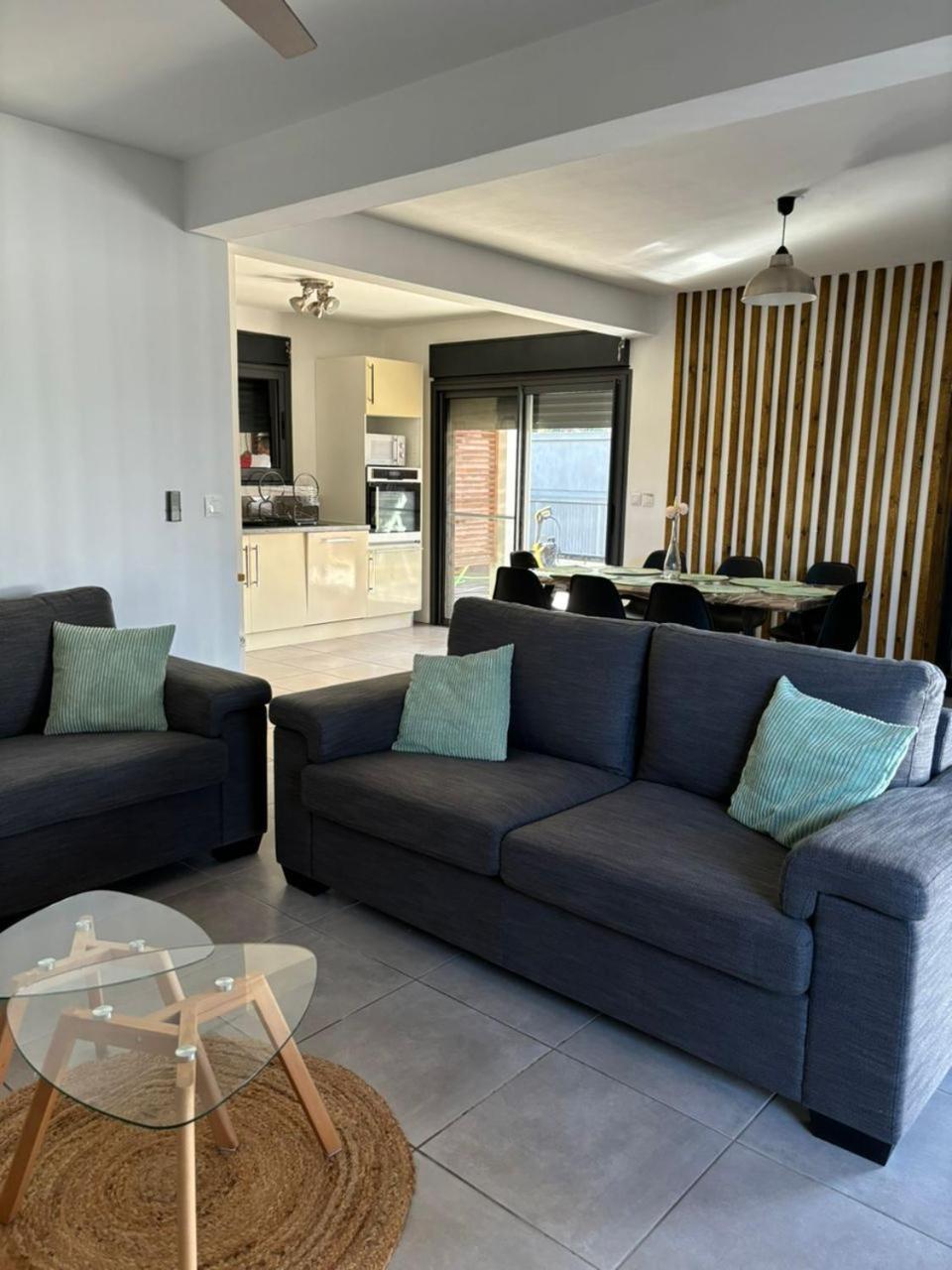 Three-Bedroom Villa photo 3