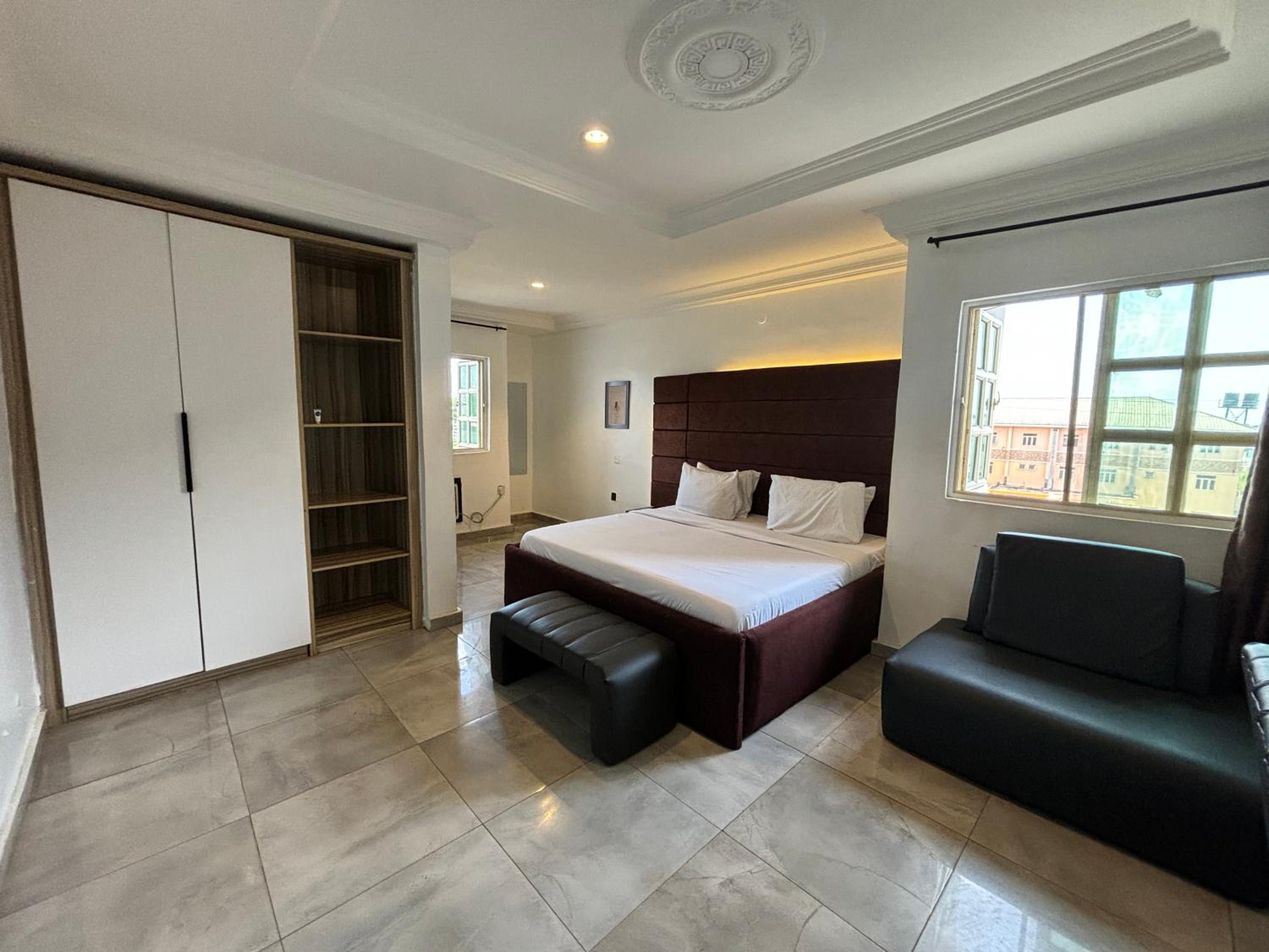 Deluxe Room - Photo 4