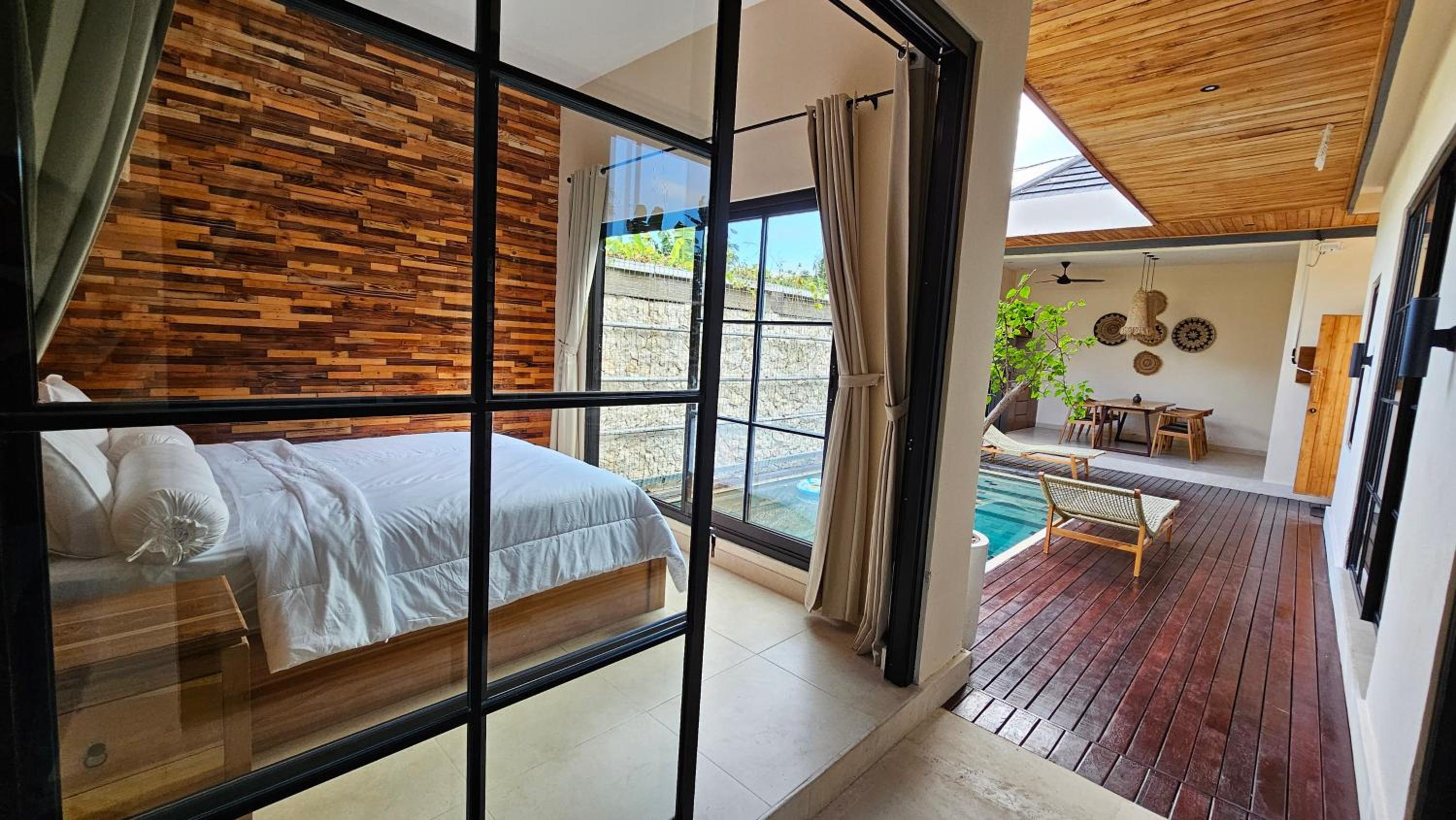 Three-Bedroom Villa photo 1