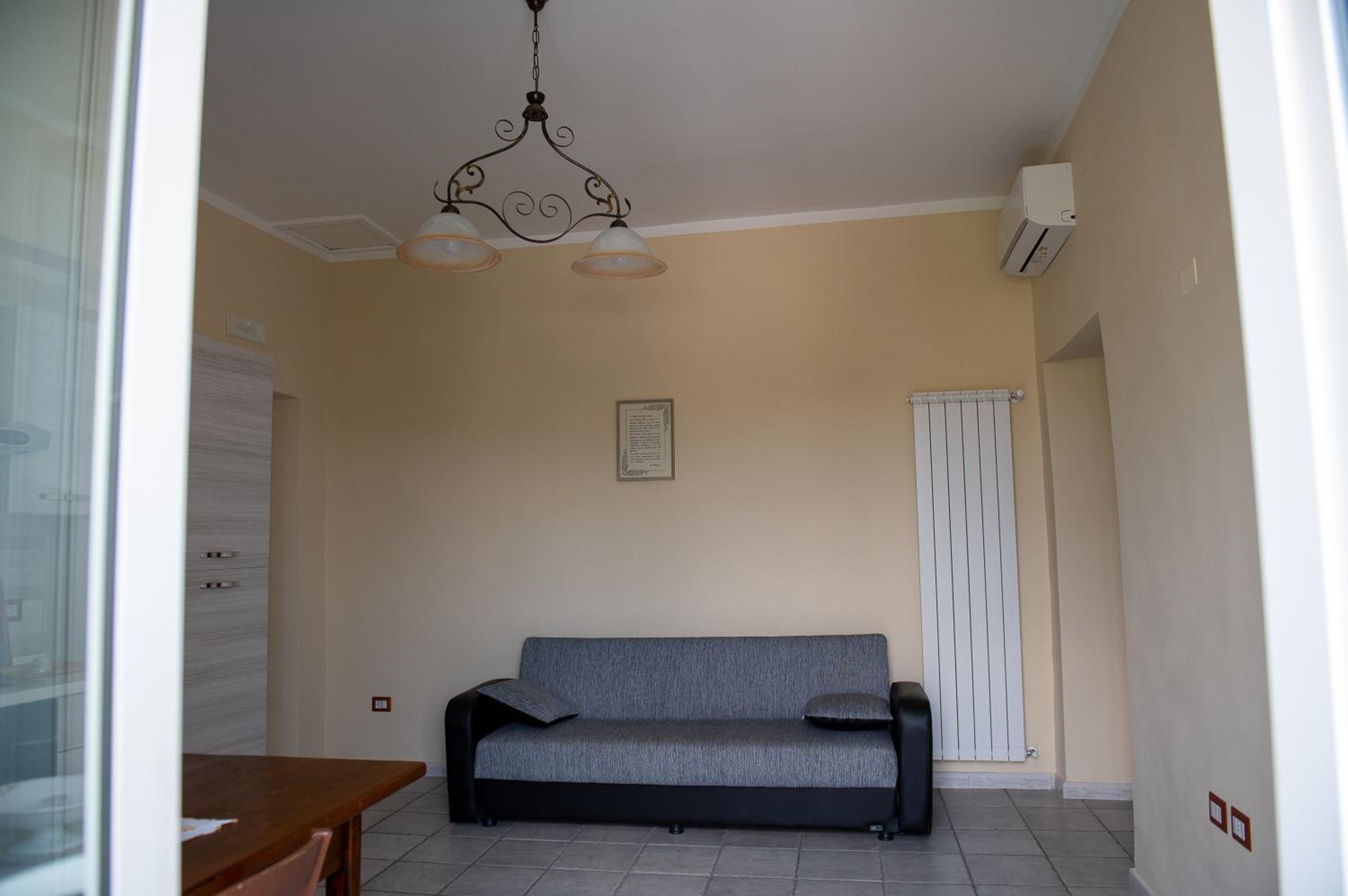 Double or Twin Room - Photo 6