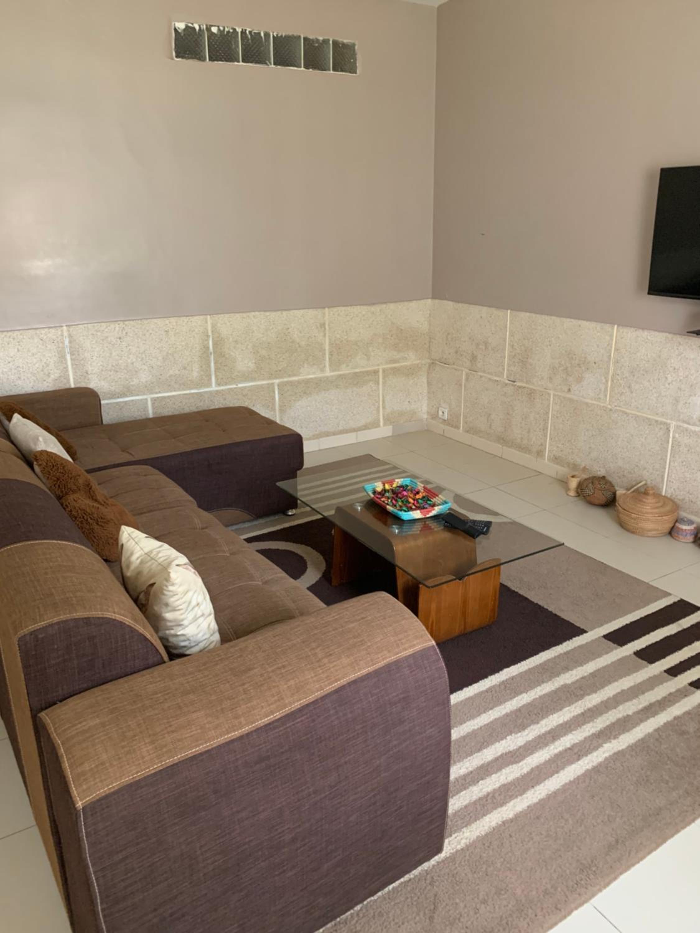 Deluxe Room (2 Adults + 1 Child) photo 1