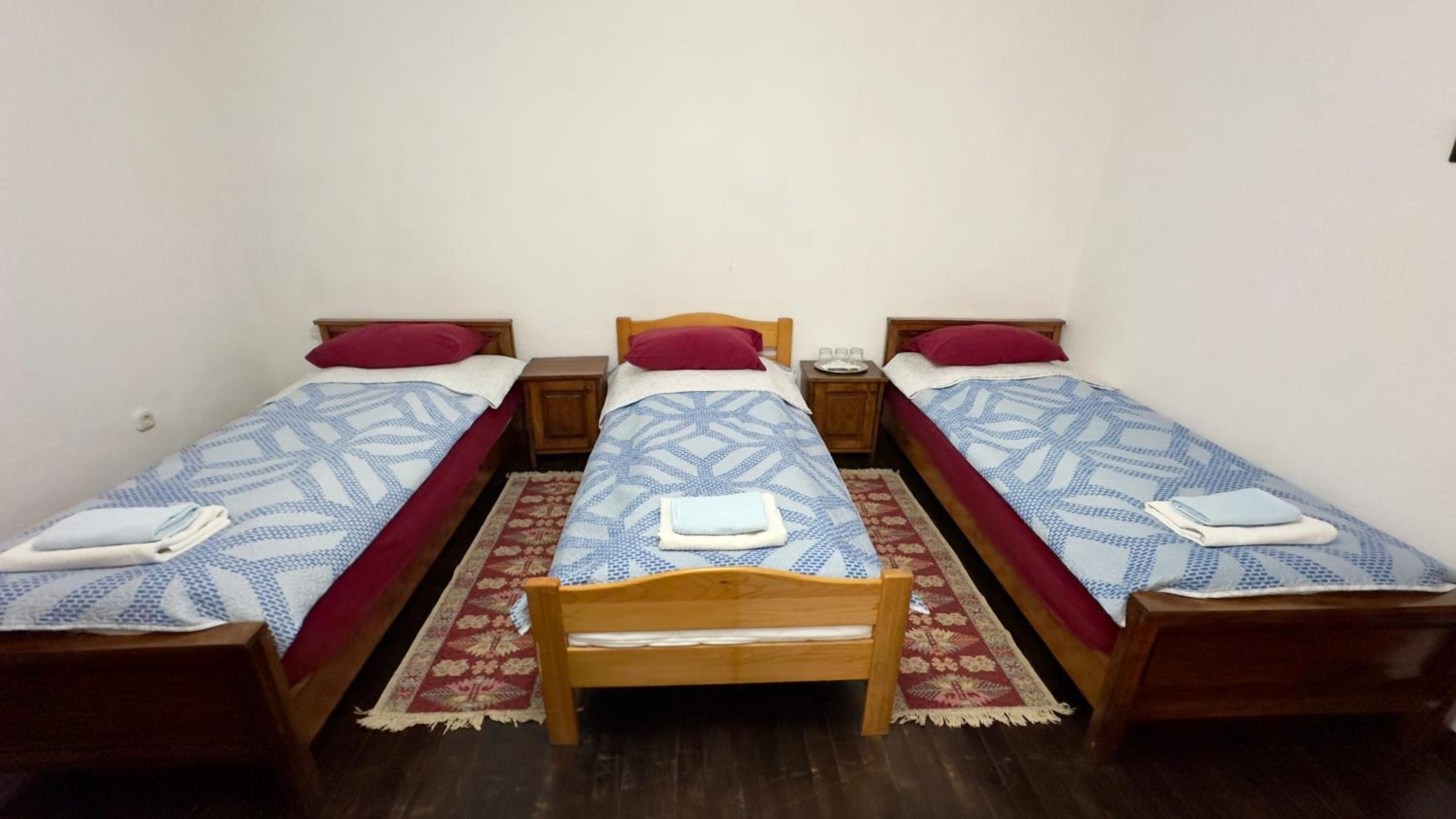 Mixed Dormitory Room photo 1