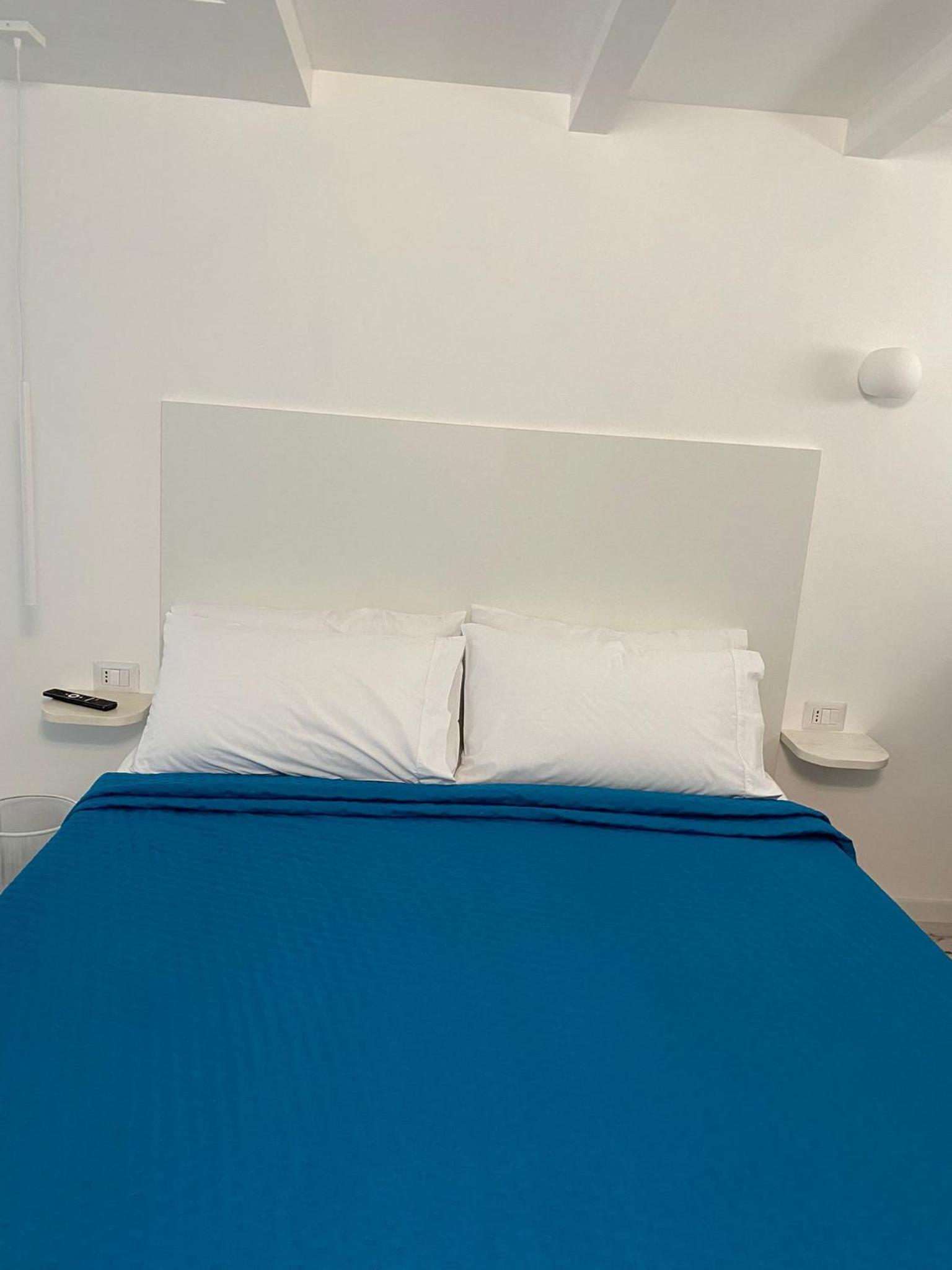 Double Room with Spa Bath photo 2