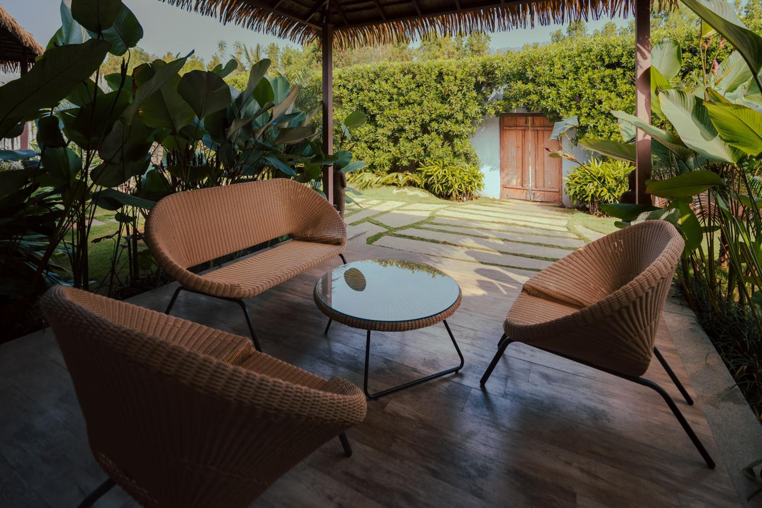 Villa with Garden View - Photo 5