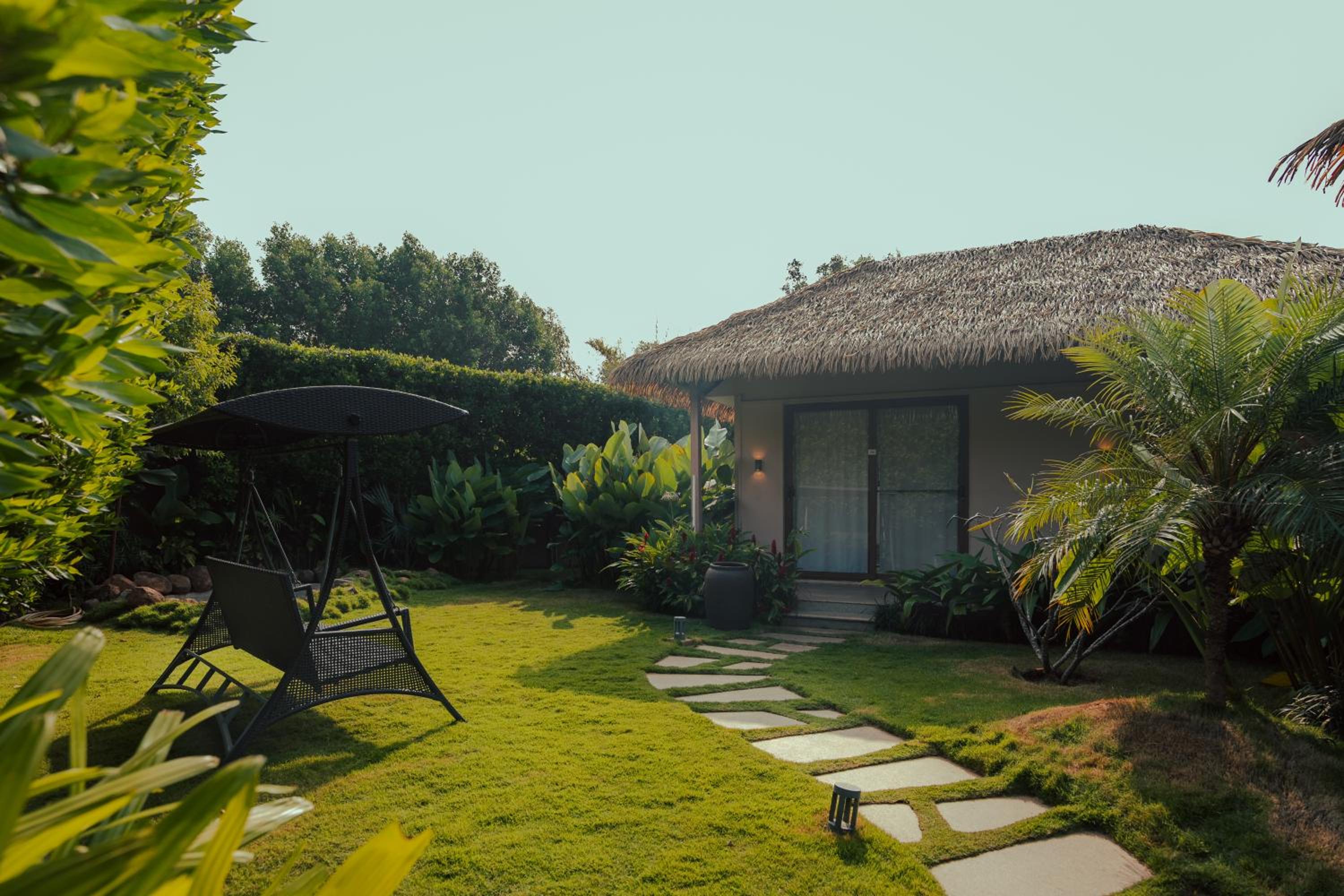 Villa with Garden View - Photo 11