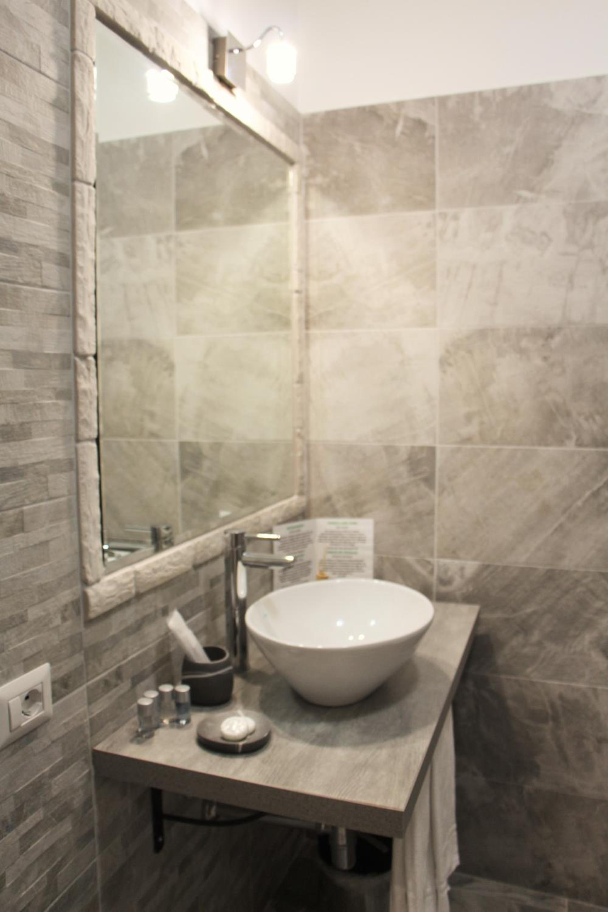 Superior Triple Room photo 2