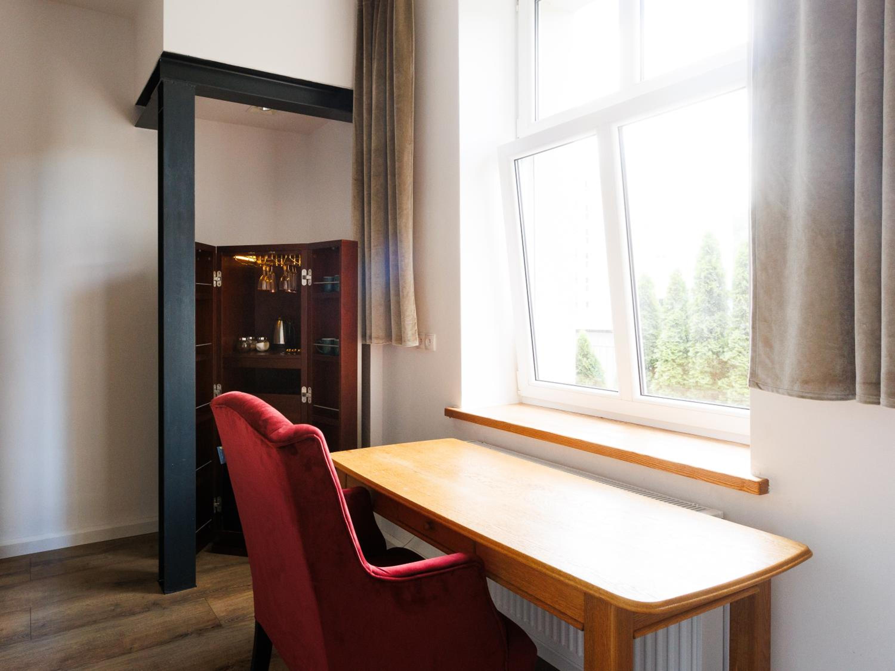 Deluxe Triple Room - Photo 7