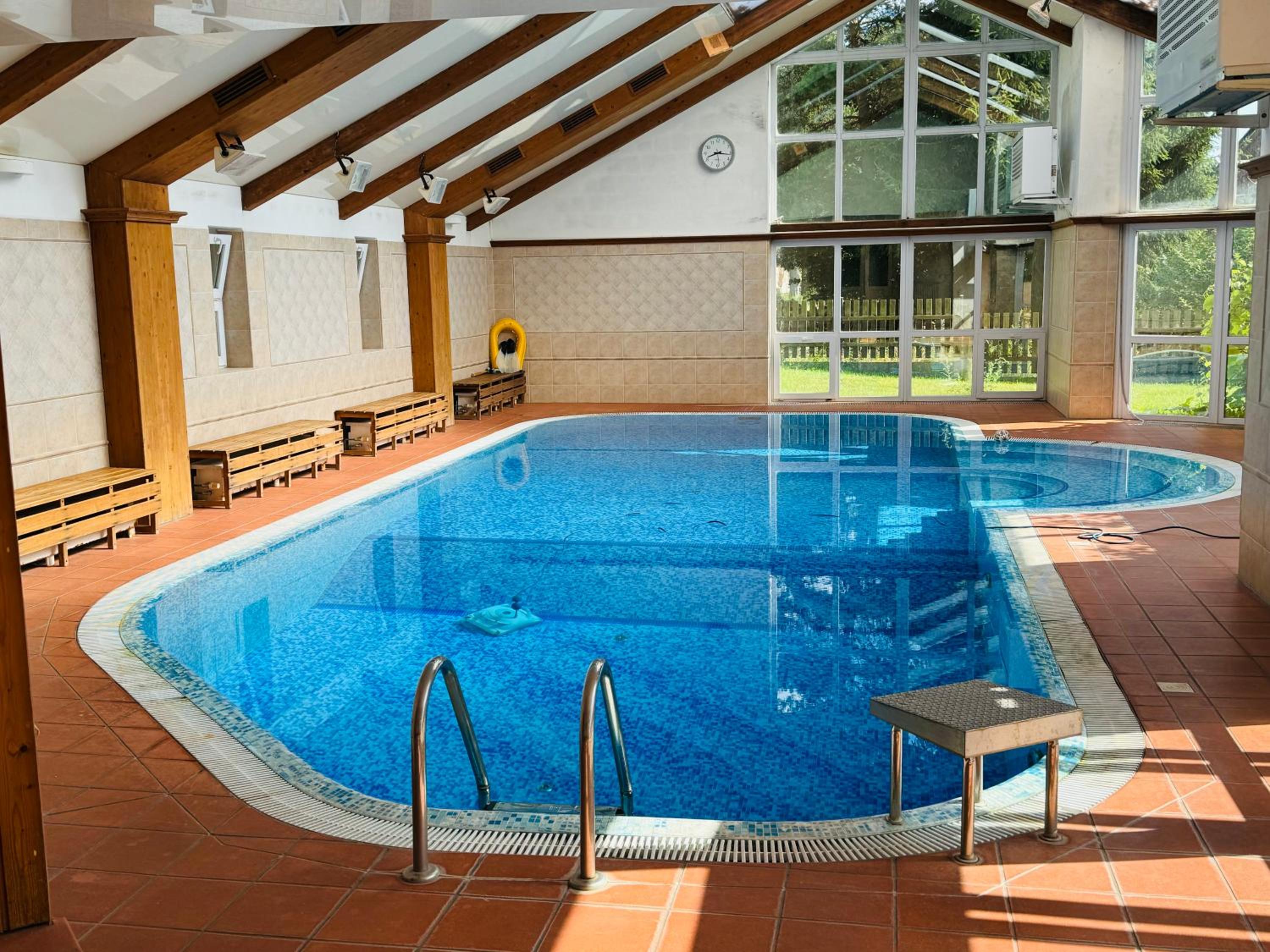 Villa photo 1