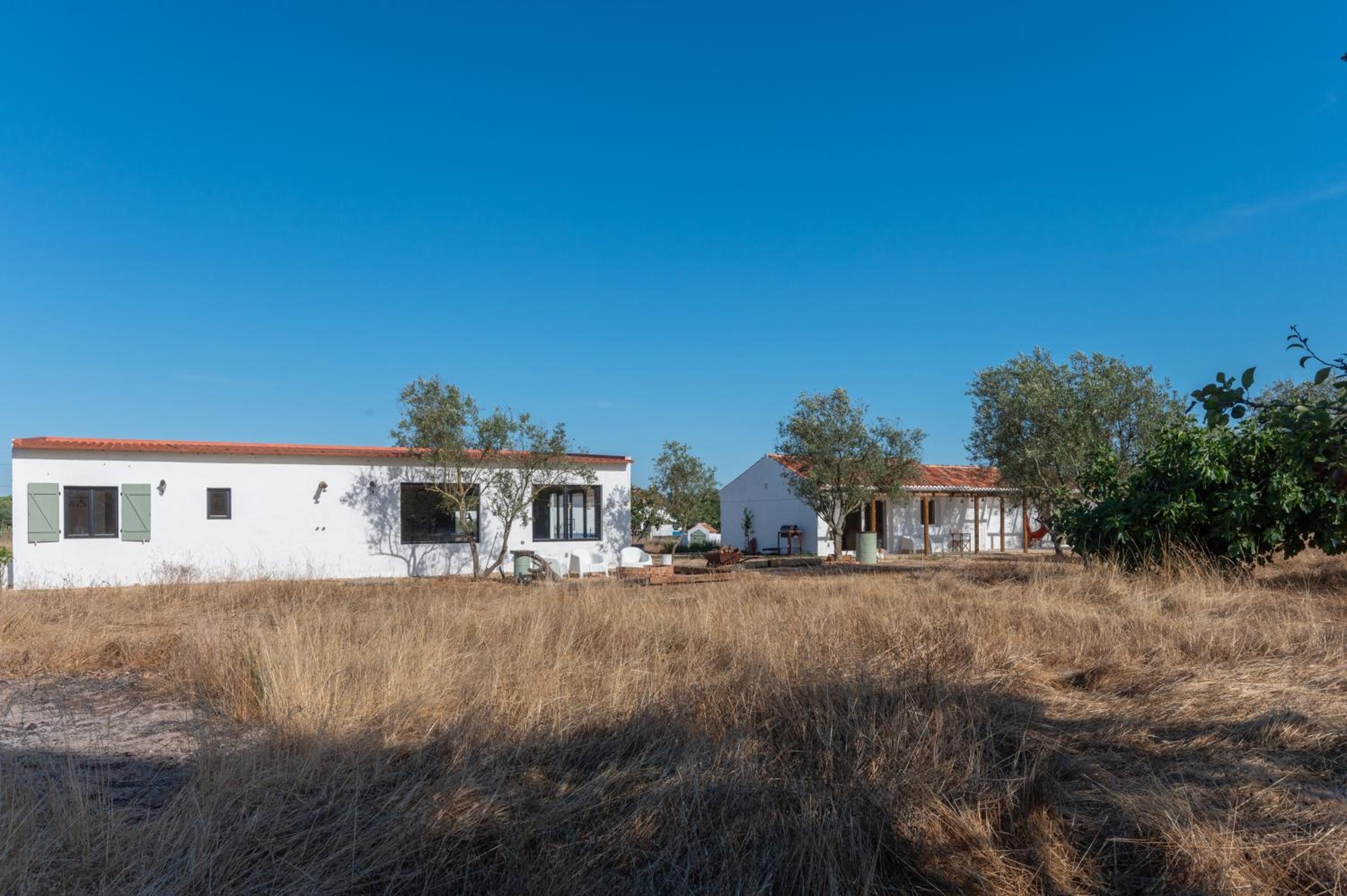 Four-Bedroom Vacation Home photo 2