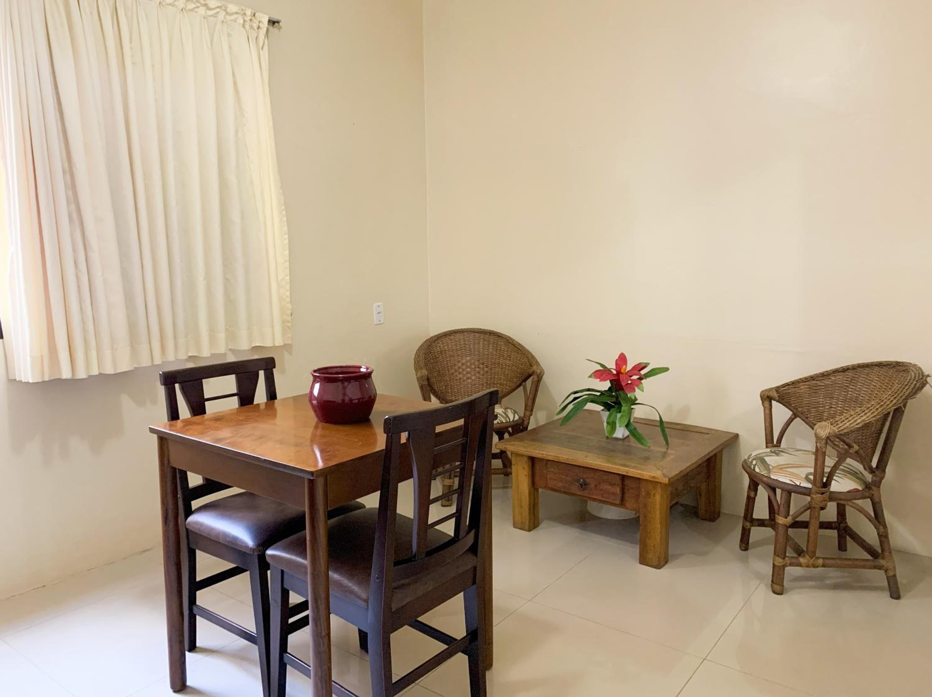 Deluxe Family Room photo 3