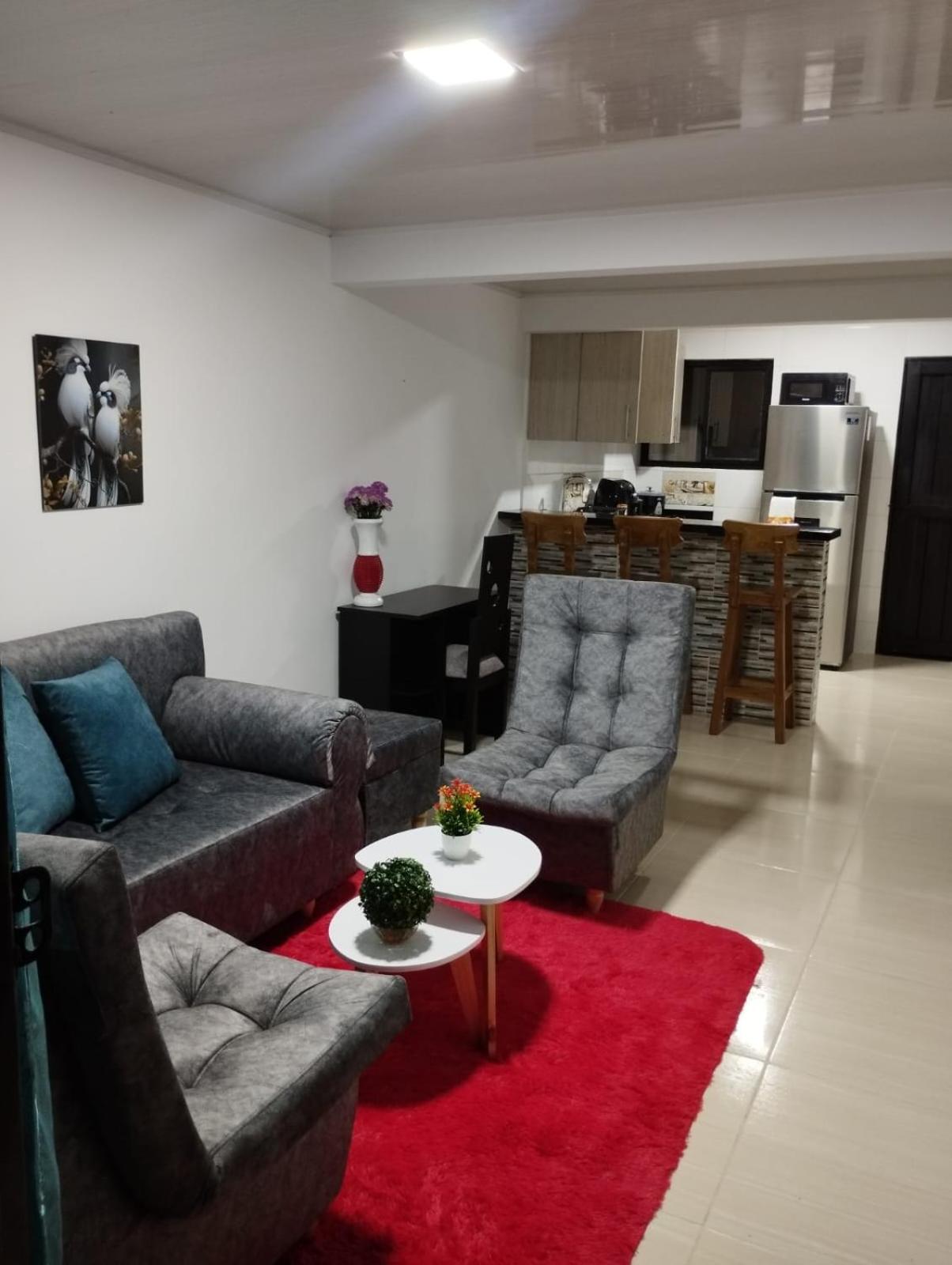 One-Bedroom House photo 1