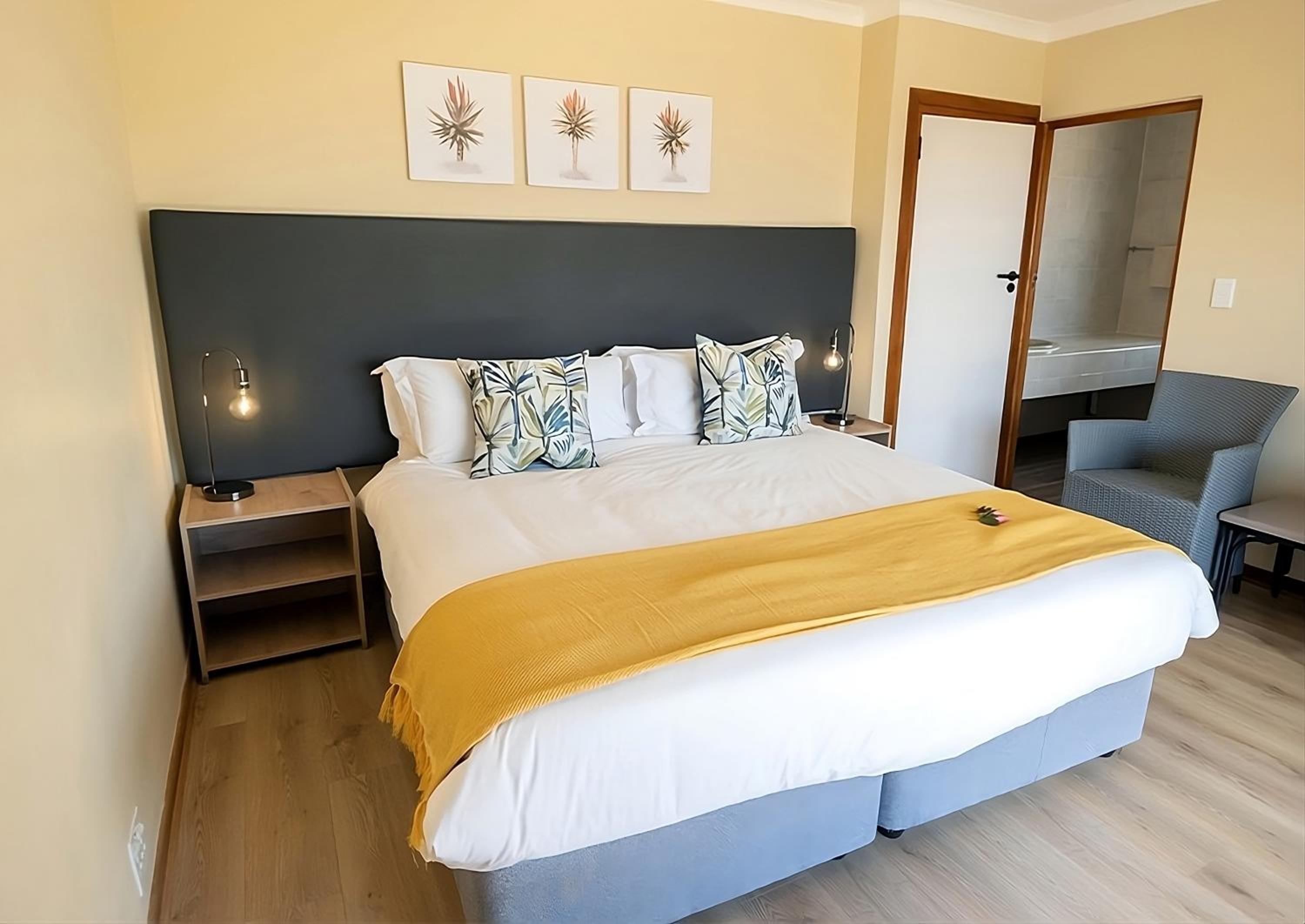 One-Bedroom Superior Chalet - Photo 8